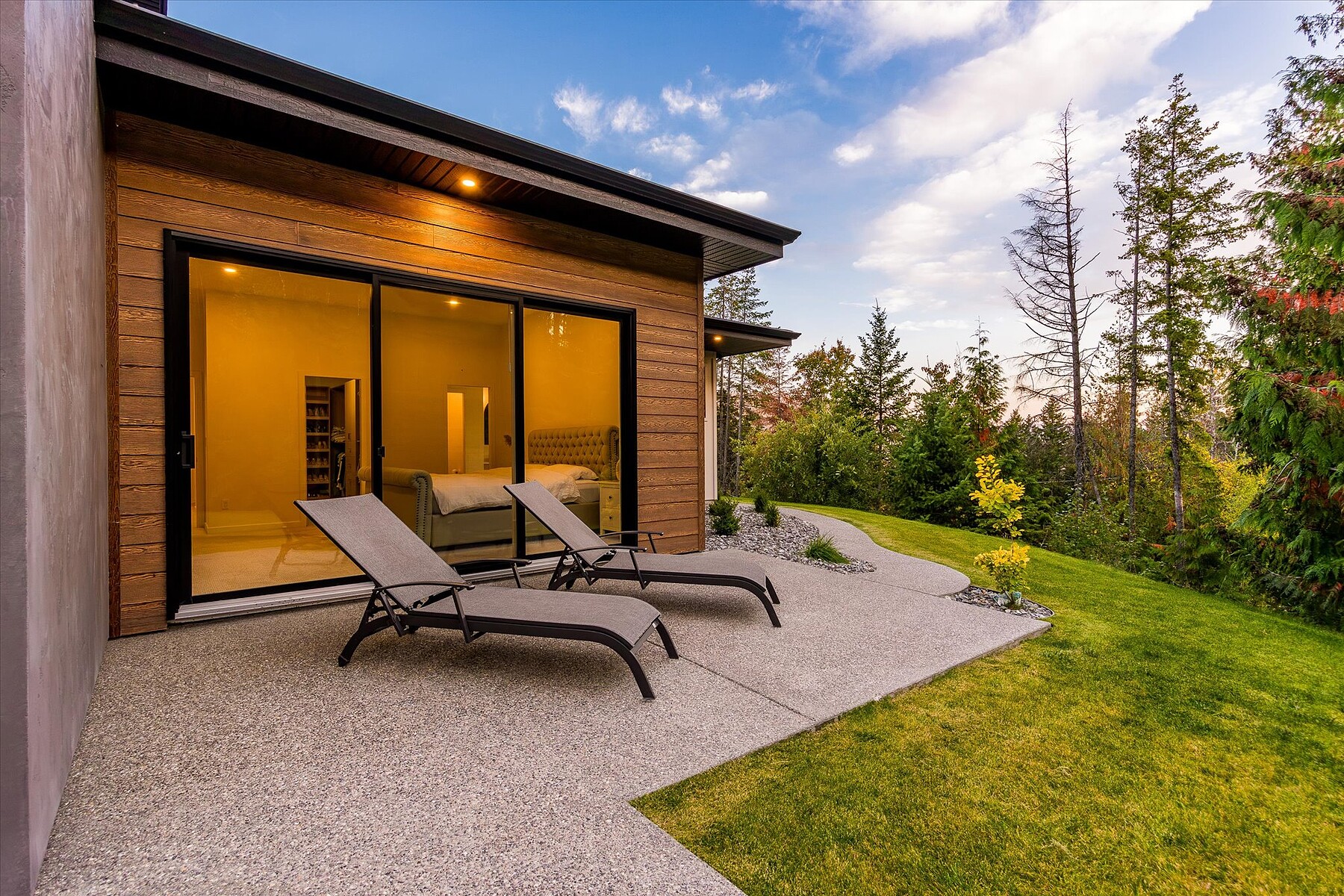  Gorgeous Custom Home - 物件實景