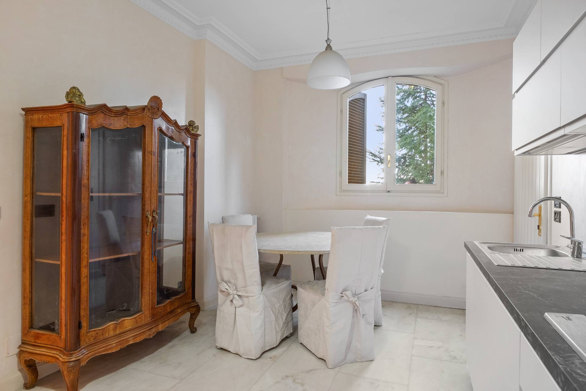 Sanremo, Imperia, 18038, IT, 6 Bedrooms Bedrooms, ,7 BathroomsBathrooms,Residential,For Sale,1796512