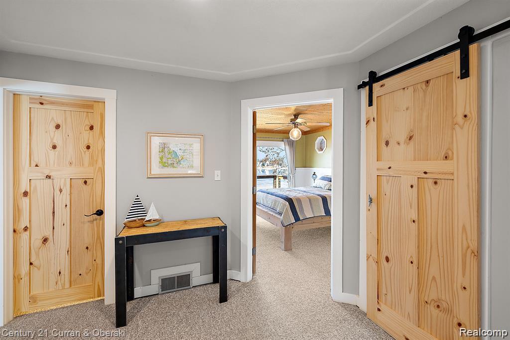 Jackson, Michigan, 49201, United States, 3 Bedrooms Bedrooms, ,2 BathroomsBathrooms,Residential,For Sale,1982188