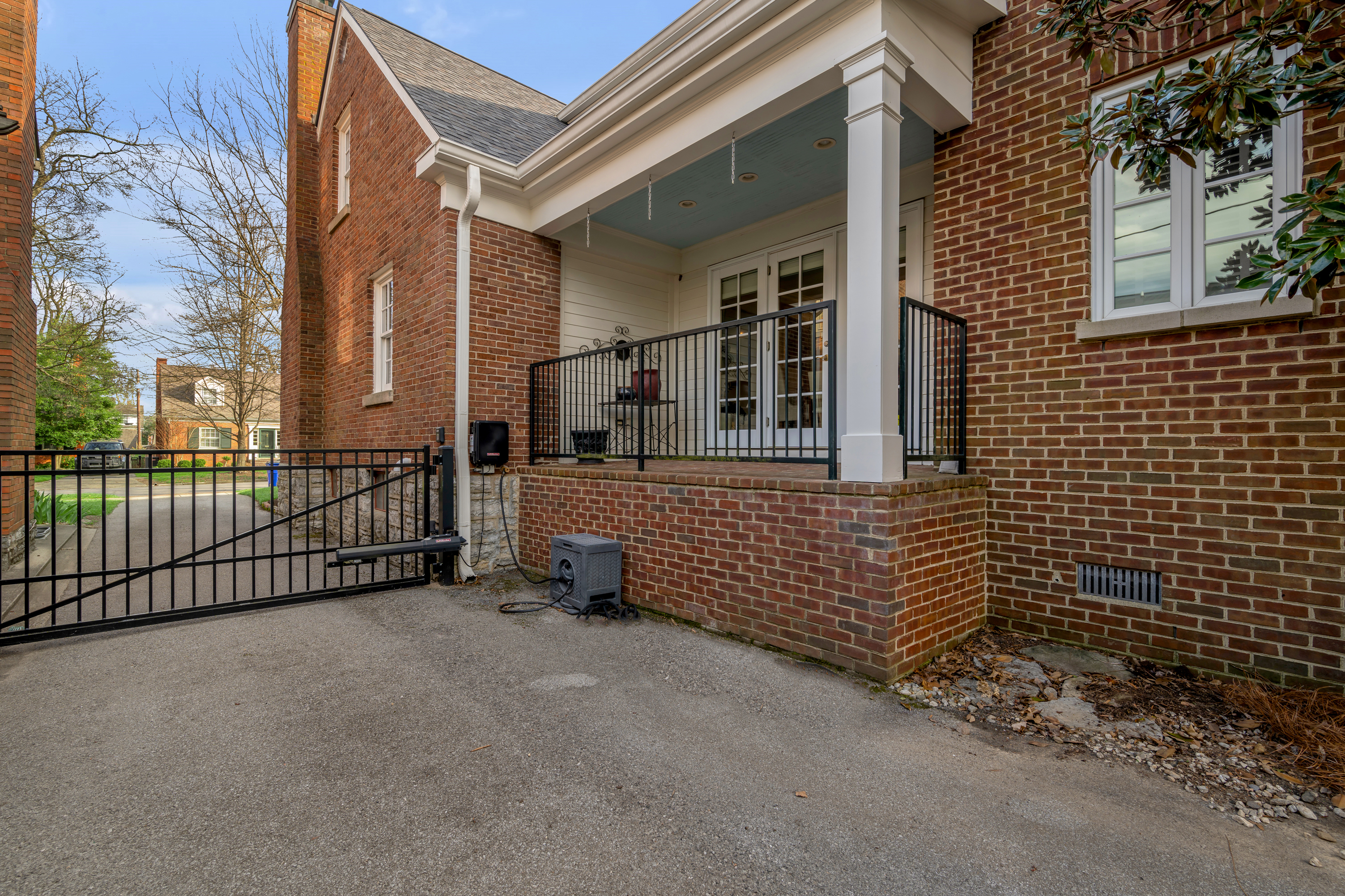  325 Kingsway Drive - 物件實景