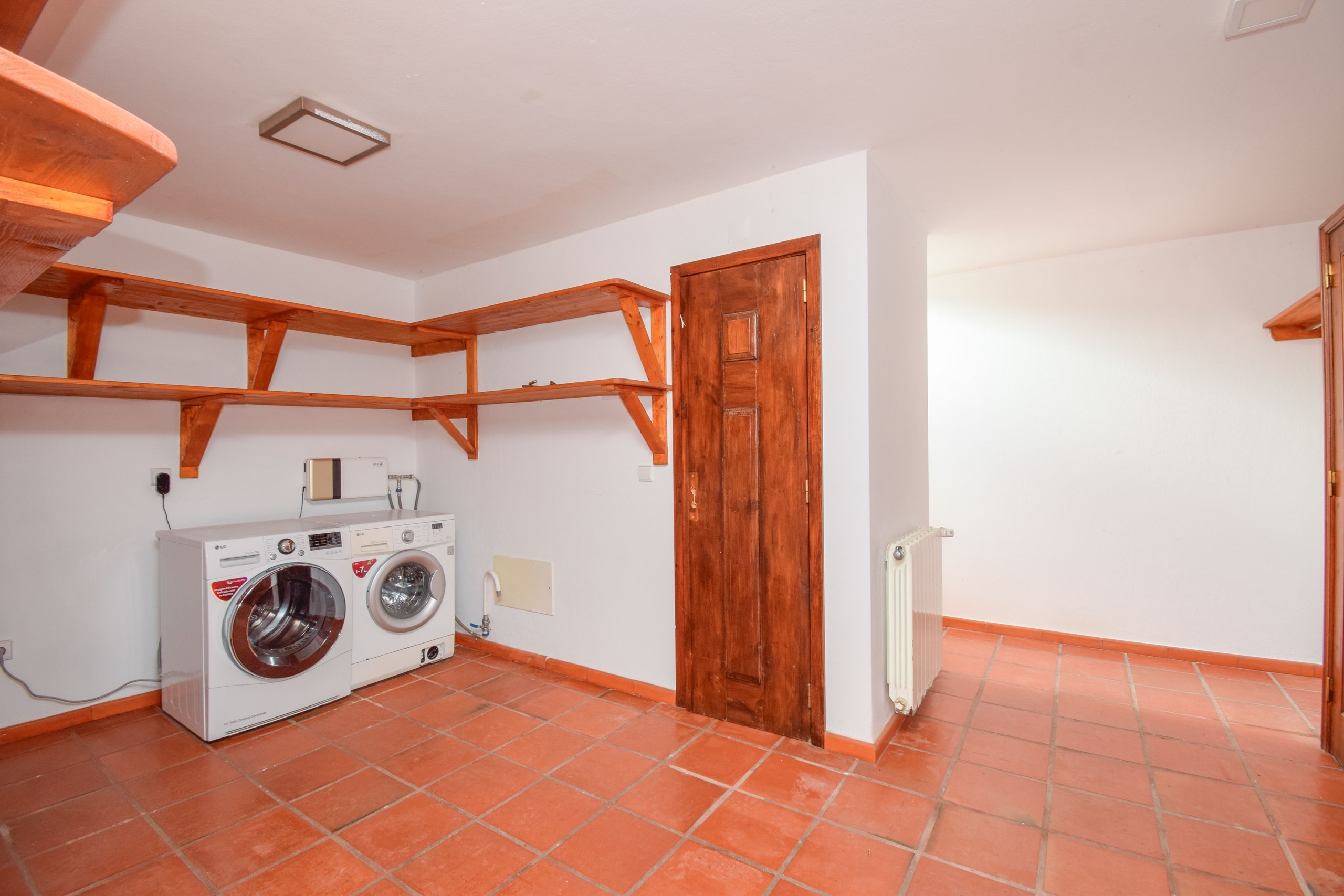 Sintra, Lisbon, 2705-001, PT, 3 Bedrooms Bedrooms, ,3 BathroomsBathrooms,Residential,For Sale,1761752