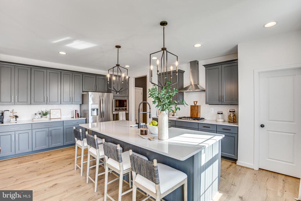 Fredericksburg, Virginia, 22406, United States, 4 Bedrooms Bedrooms, ,4 BathroomsBathrooms,Residential,For Sale,1849791