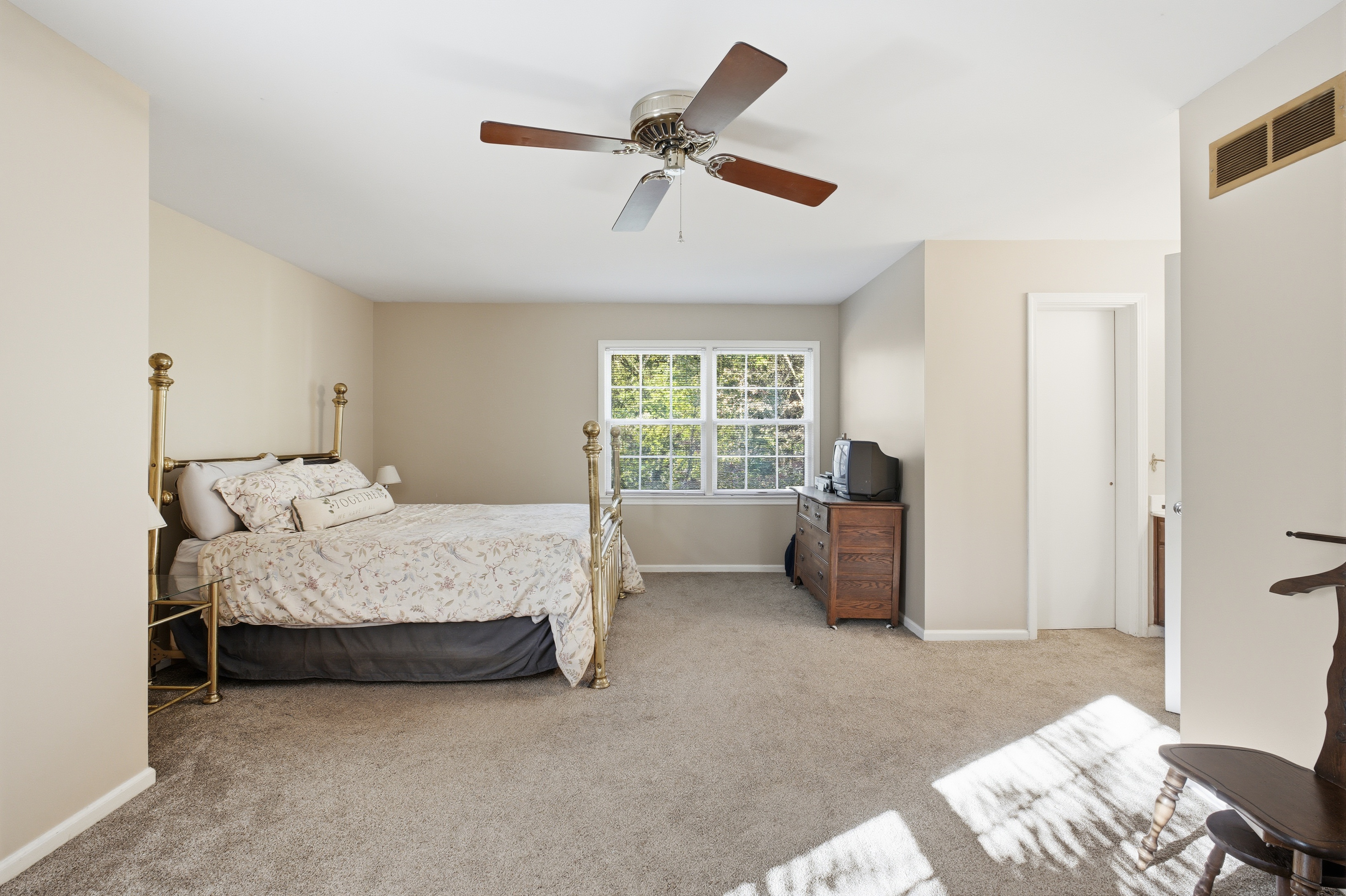  2324 Thornhill Road, Louisville, KY 40222 - 物件實景