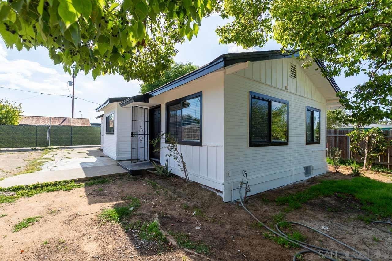 Escondido, California, 92025, United States, 3 Bedrooms Bedrooms, ,2 BathroomsBathrooms,Residential,For Sale,1794262
