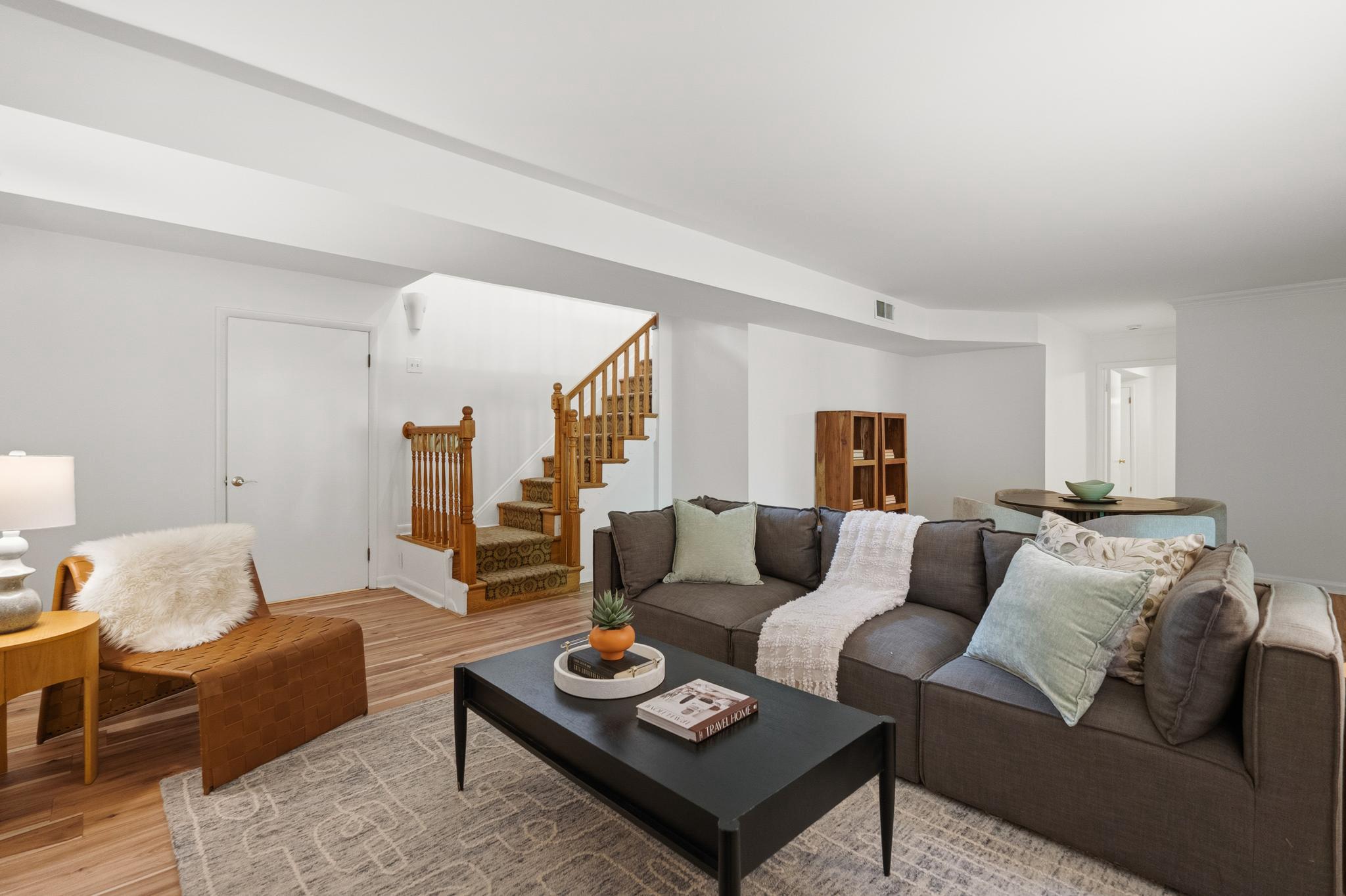  8719 Gateshead Road, Alexandria, VA, 22309 - 物件實景