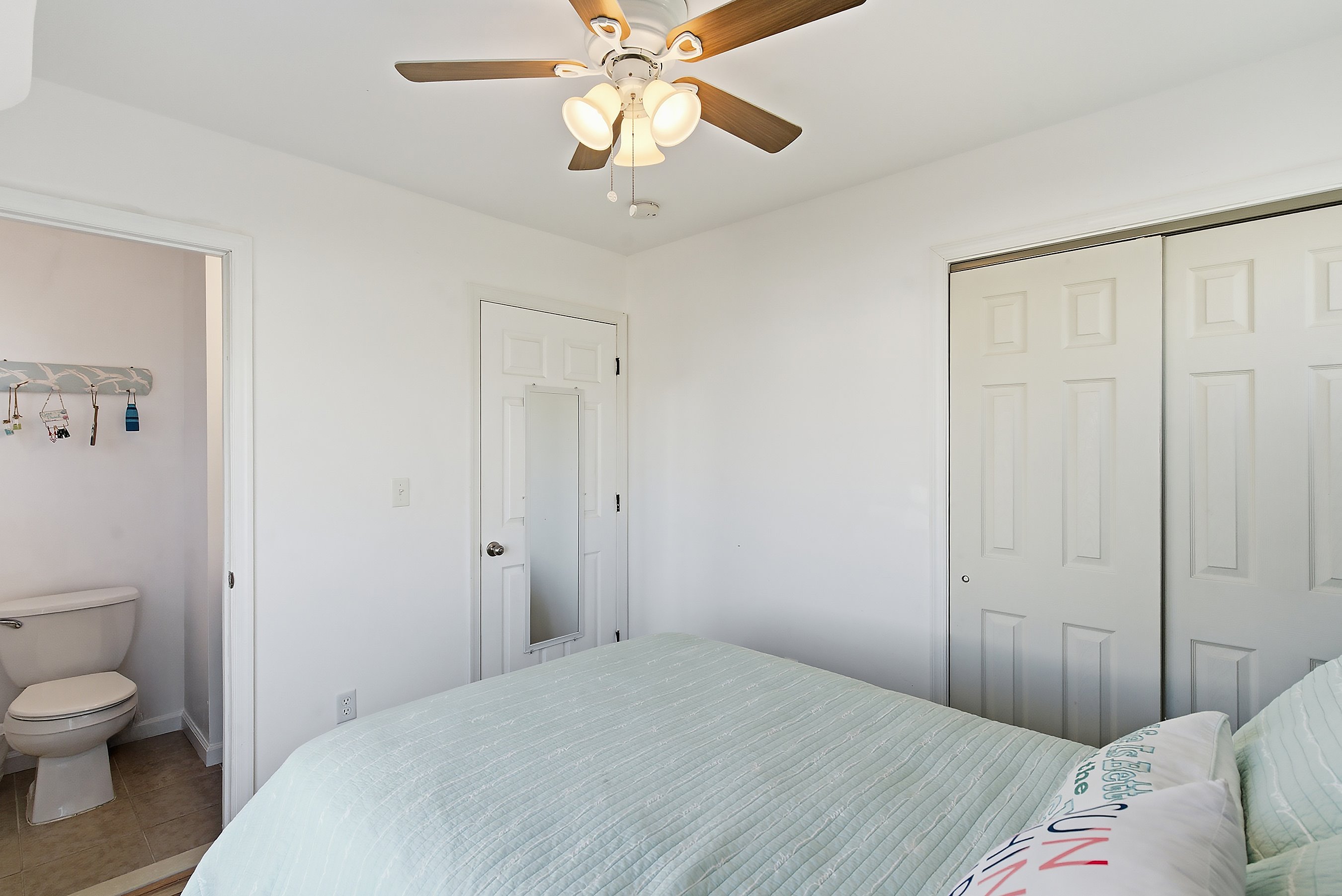 Lavallette, New Jersey, 08735, United States, 2 Bedrooms Bedrooms, ,2 BathroomsBathrooms,Residential,For Sale,2001933