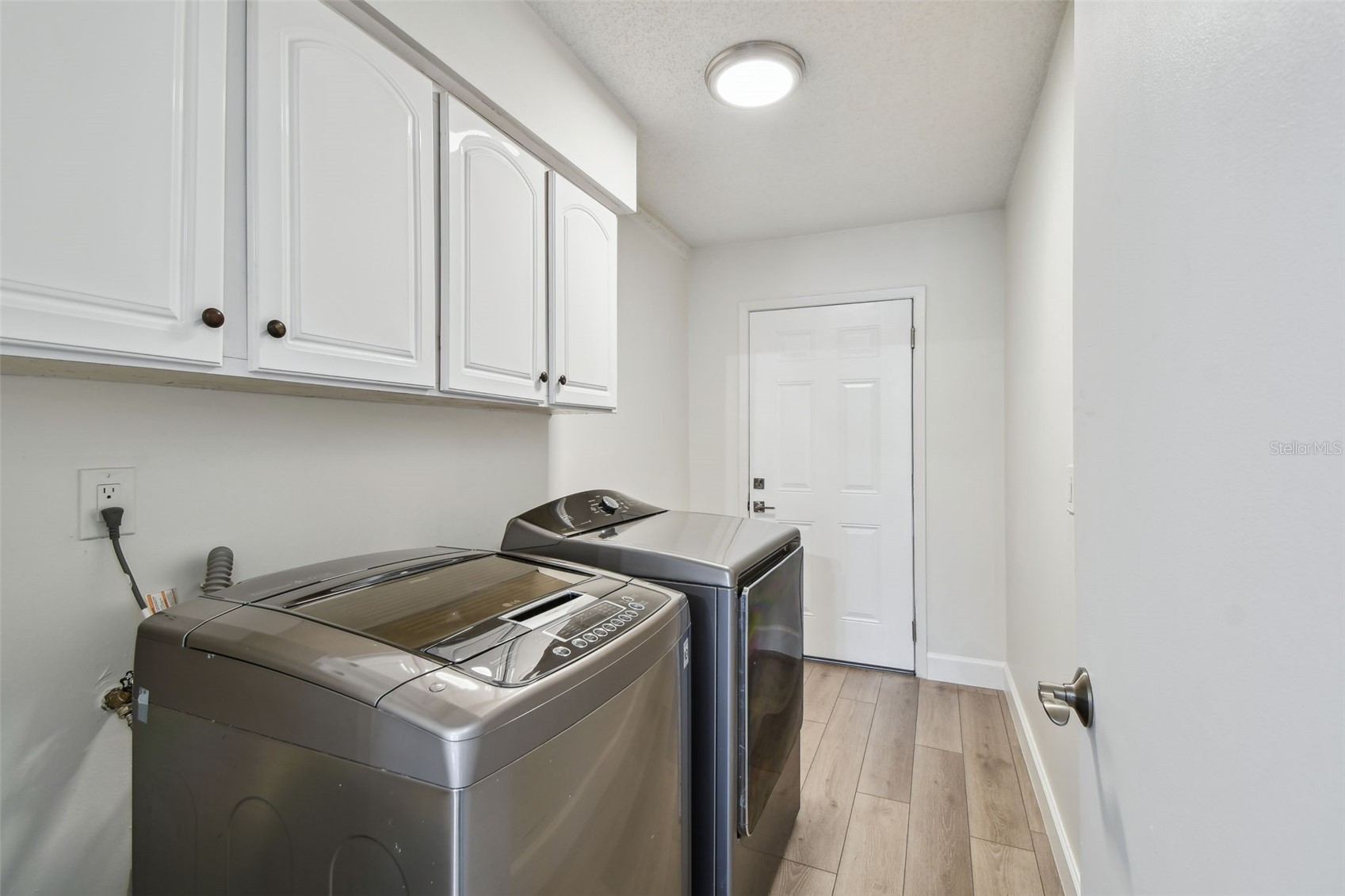 Tampa, Florida, 33615, United States, 3 Bedrooms Bedrooms, ,2 BathroomsBathrooms,Residential,For Sale,1915147