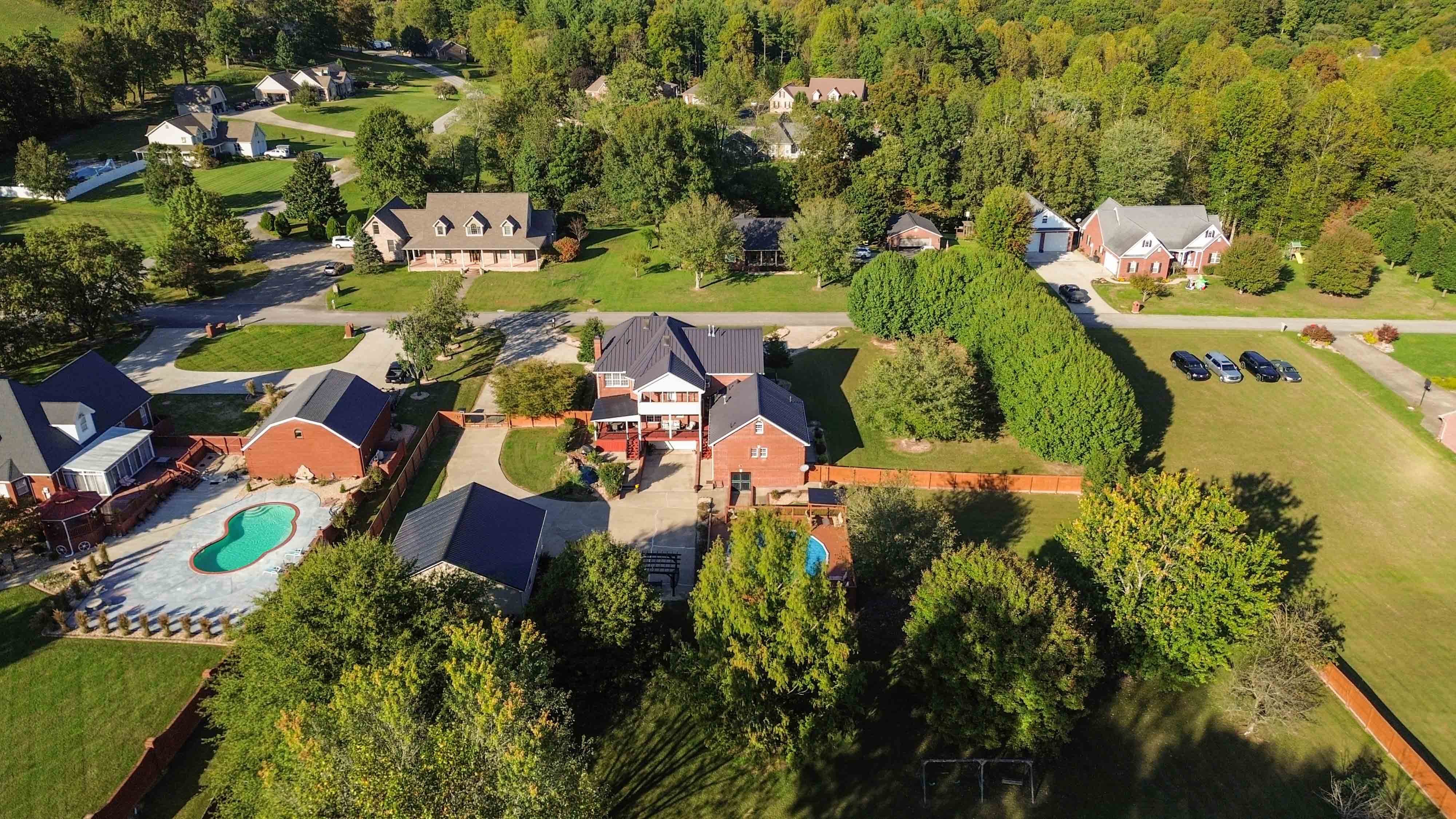 Corbin, Kentucky, 40701, United States, 10 Bedrooms Bedrooms, ,10 BathroomsBathrooms,Residential,For Sale,2045209