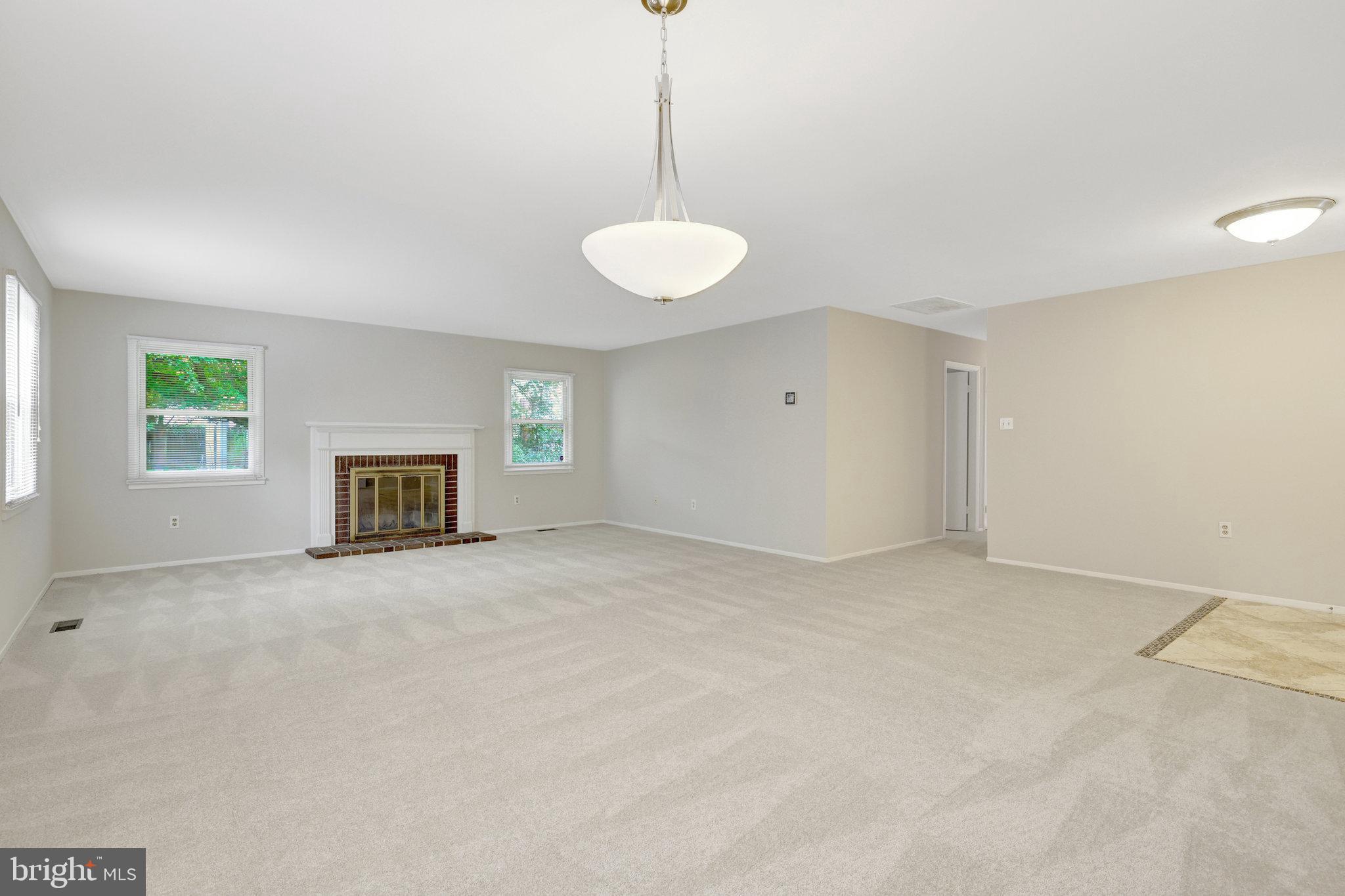 Fairfax, Virginia, 22033, United States, 4 Bedrooms Bedrooms, ,2 BathroomsBathrooms,Residential,For Sale,1927804