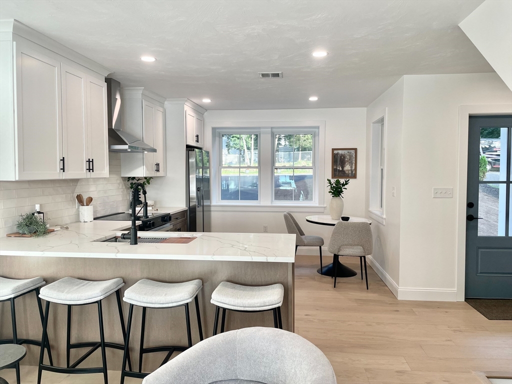Bellingham, Massachusetts, 02019, United States, 4 Bedrooms Bedrooms, ,4 BathroomsBathrooms,Residential,For Sale,1927389