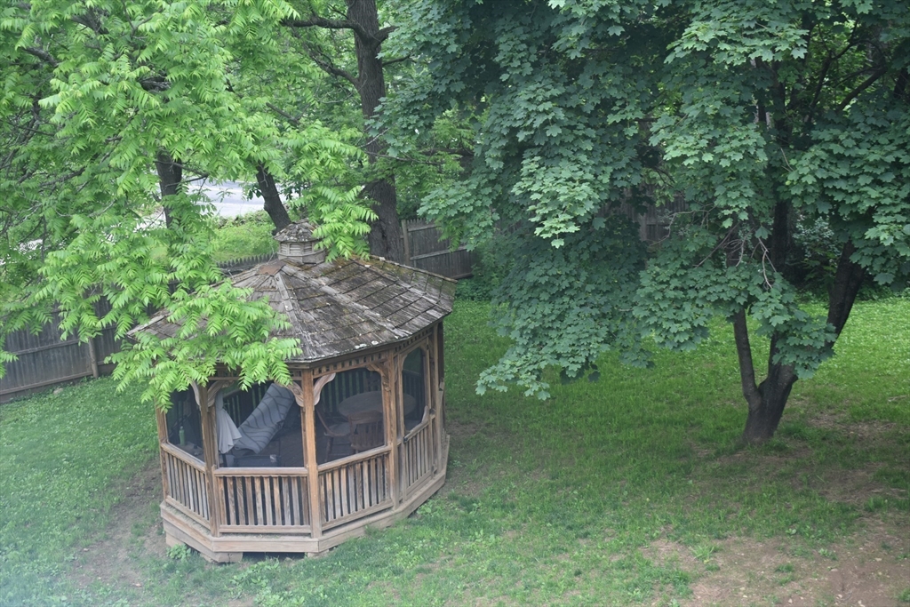 Spencer, Massachusetts, 01562, United States, 5 Bedrooms Bedrooms, ,4 BathroomsBathrooms,Residential,For Sale,1973869