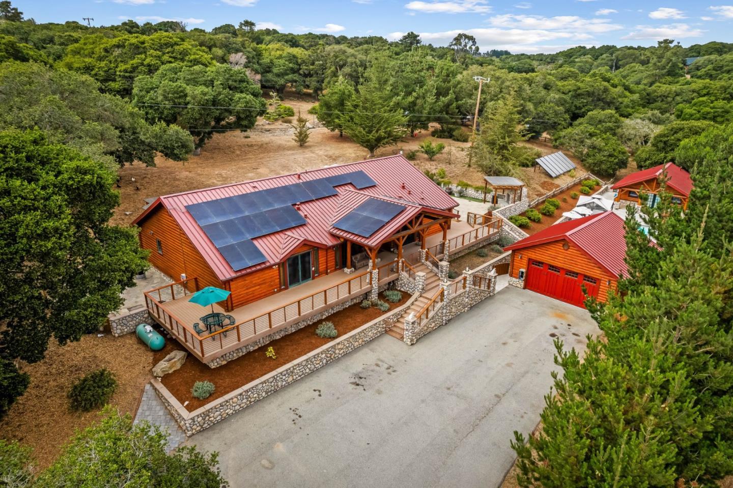 Salinas, California, 93907, United States, 3 Bedrooms Bedrooms, ,4 BathroomsBathrooms,Residential,For Sale,1899986