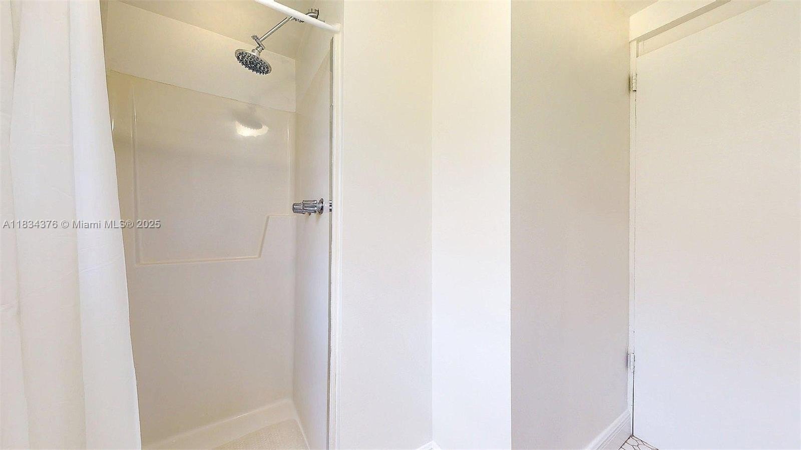 Coral Gables, Florida, 33134, United States, 2 Bedrooms Bedrooms, ,2 BathroomsBathrooms,Residential,For Sale,1989880