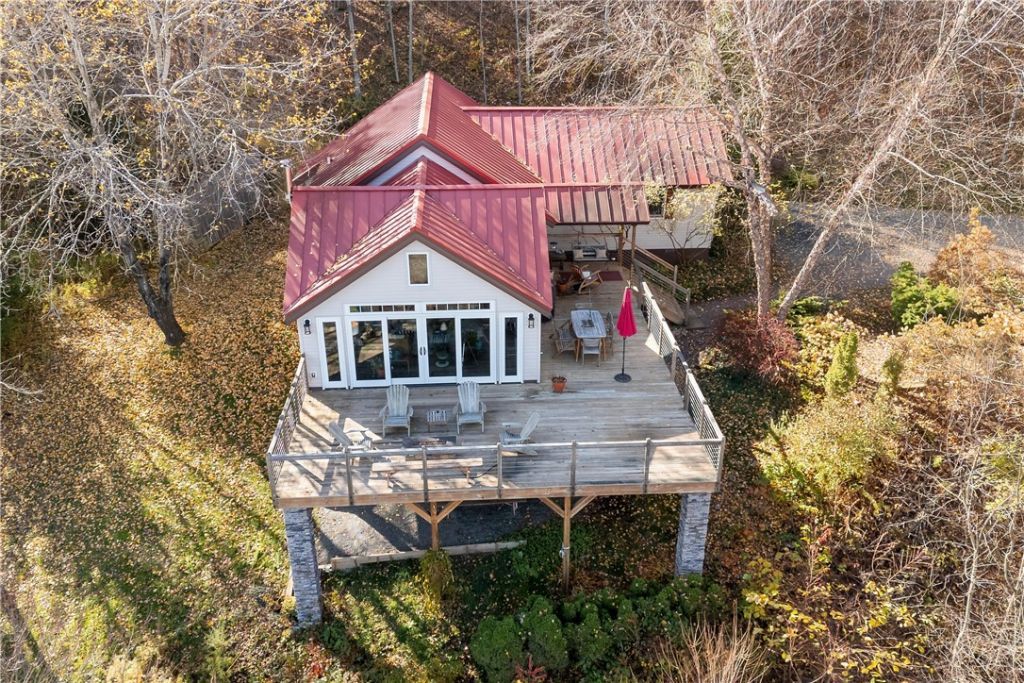 South Kortright, New York, 13842, United States, 3 Bedrooms Bedrooms, ,2 BathroomsBathrooms,Residential,For Sale,1986563