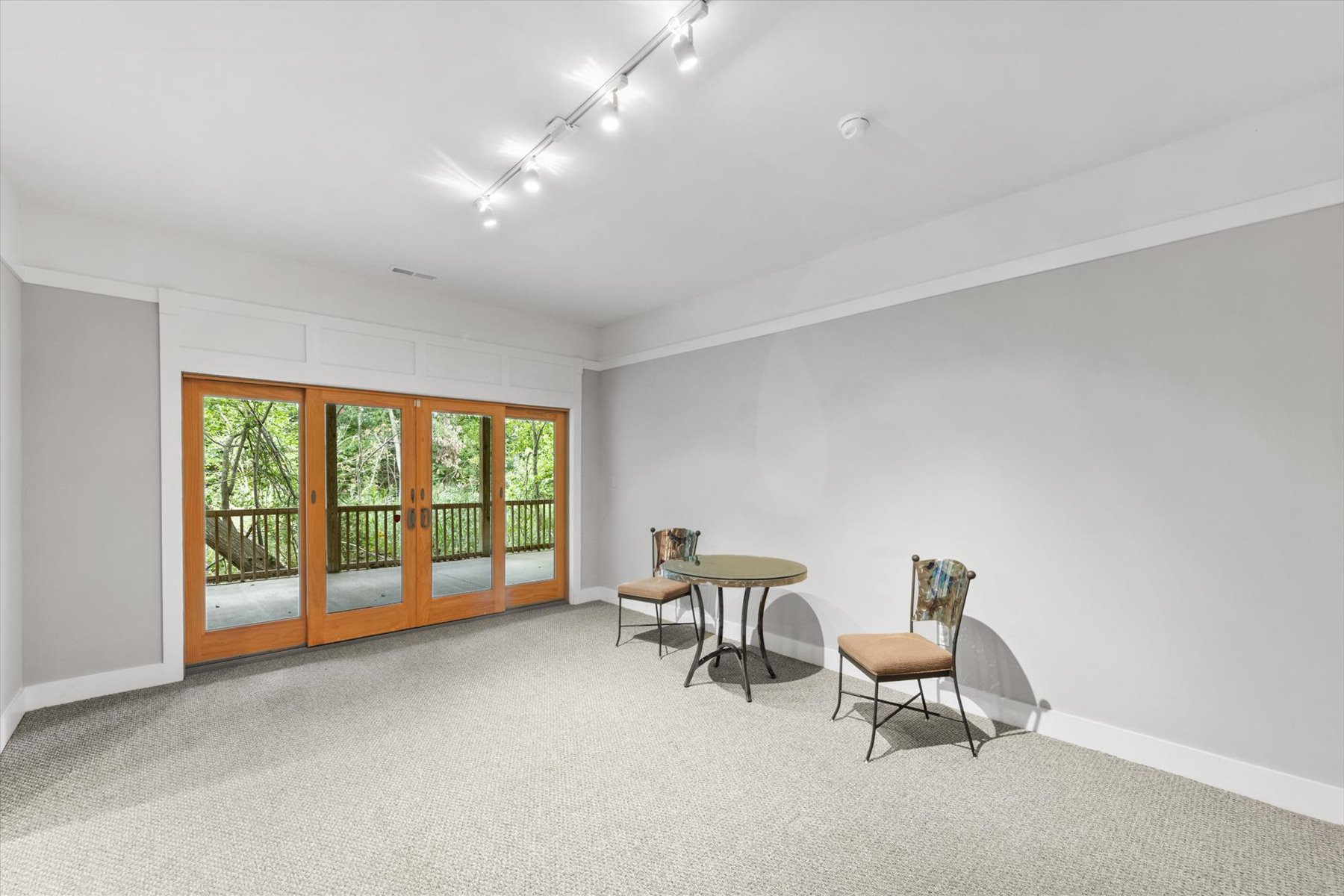  31 Kenmare Way - 物件實景