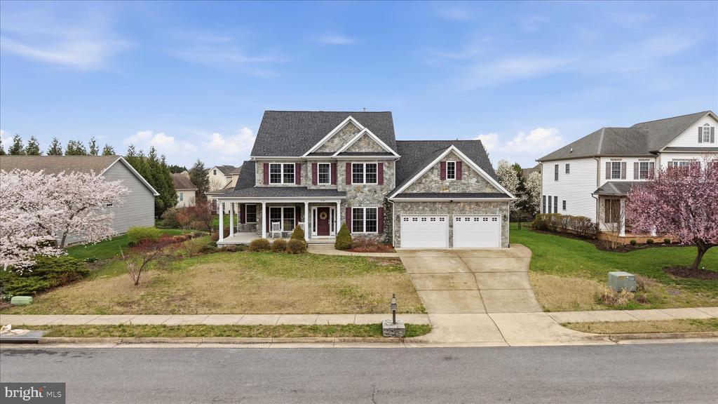 Winchester, Virginia, 22602, United States, 6 Bedrooms Bedrooms, ,5 BathroomsBathrooms,Residential,For Sale,2032756