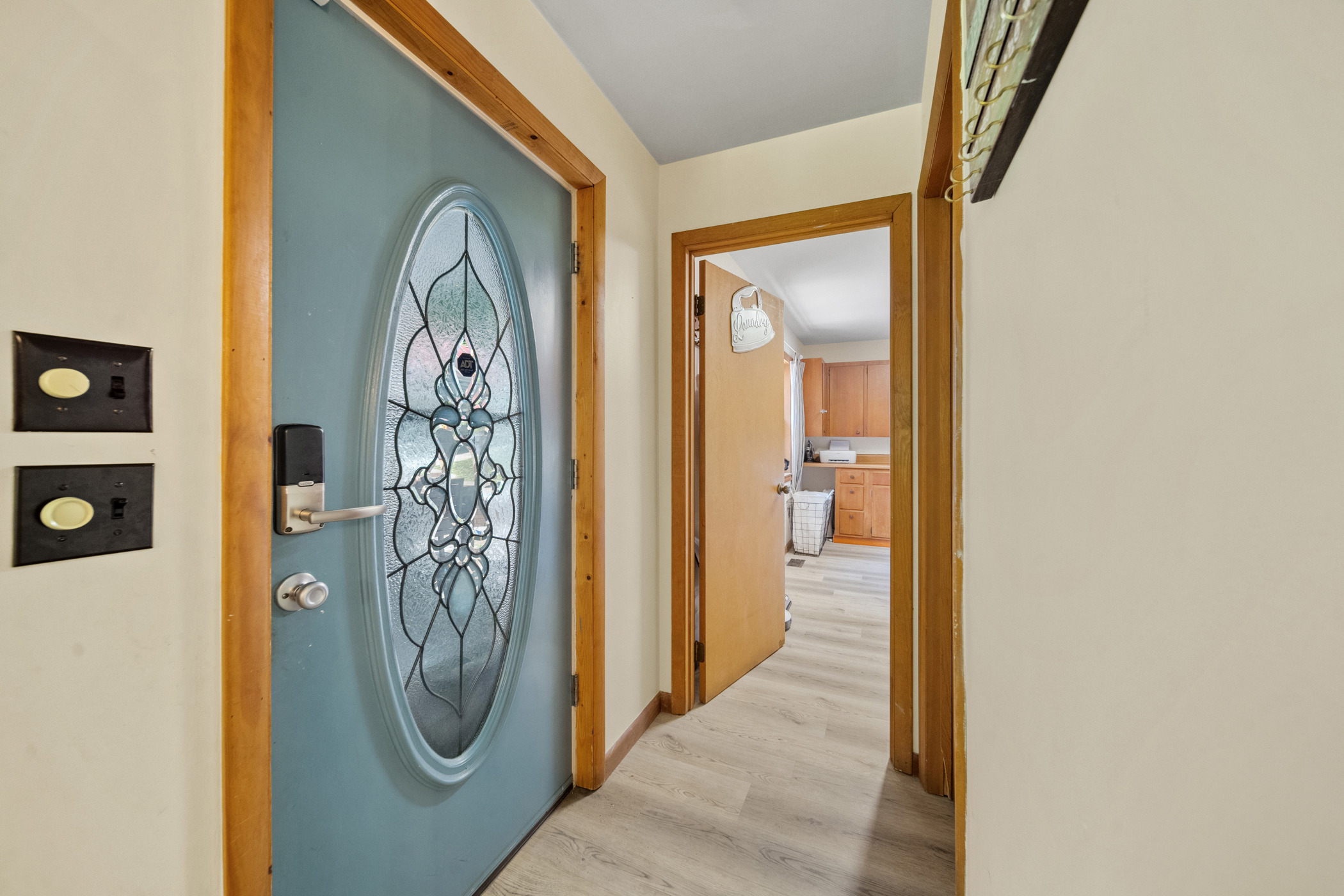 Gatlinburg, Tennessee, 37738, United States, 4 Bedrooms Bedrooms, ,3 BathroomsBathrooms,Residential,For Sale,1974957