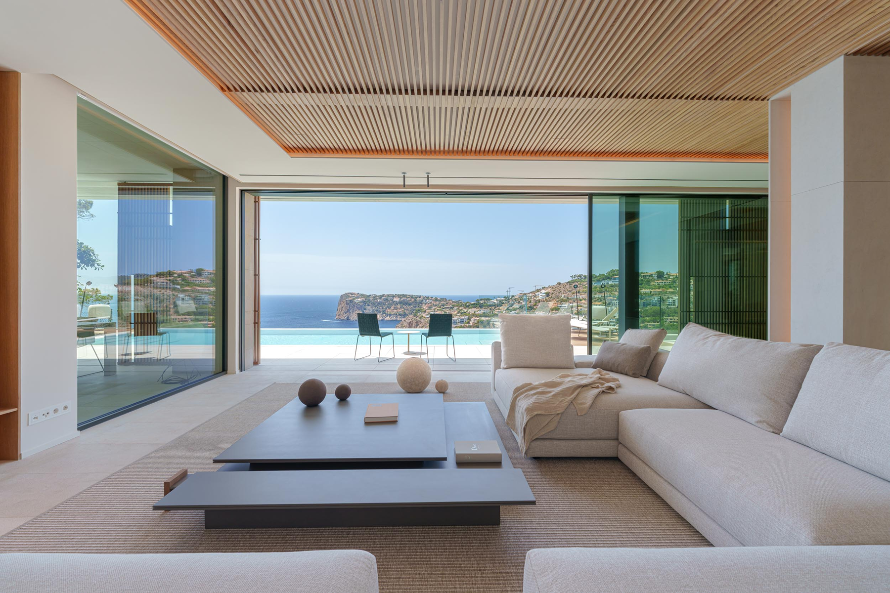  Newly built villa with sea views in Port d