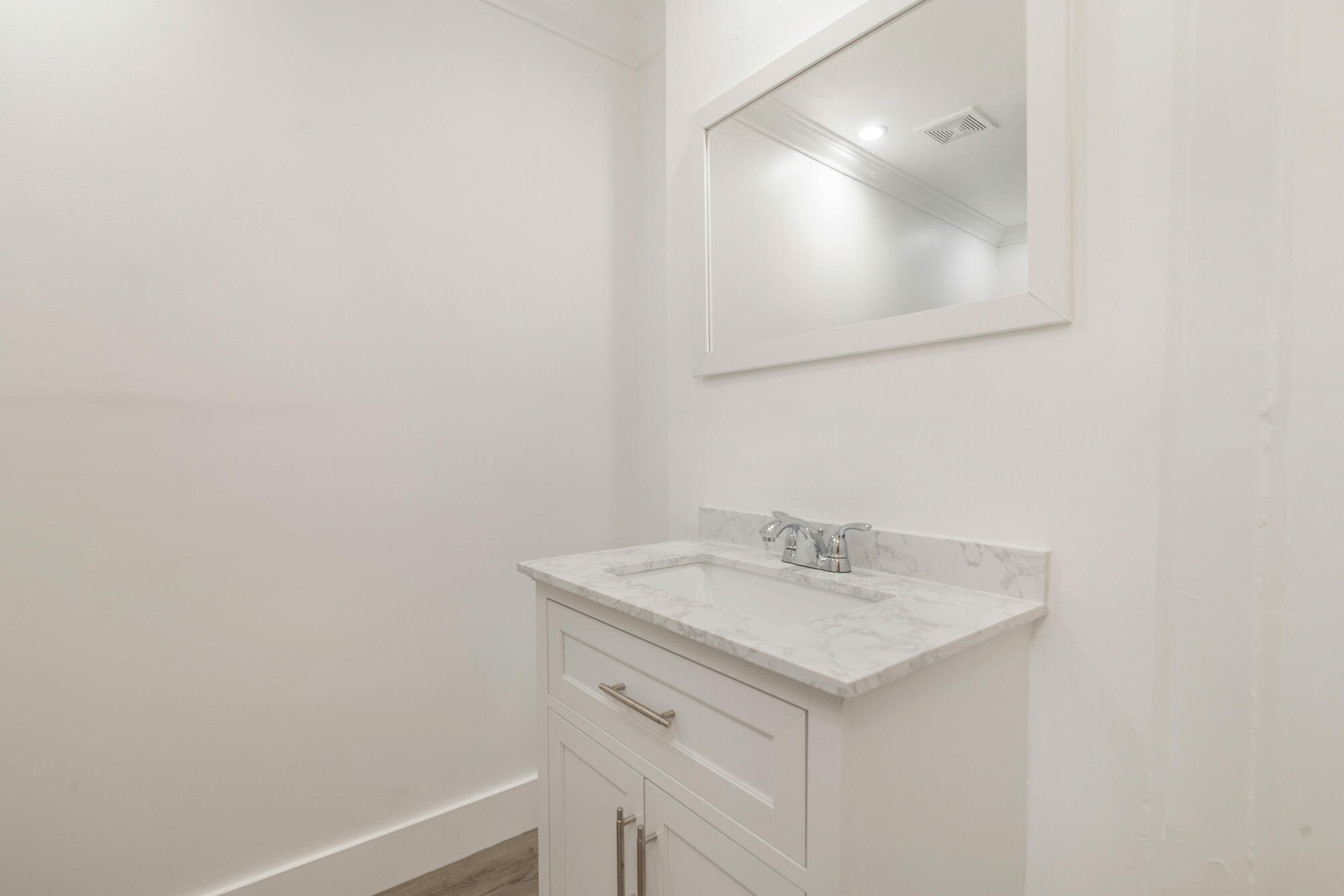 West Palm Beach, Florida, 33407, United States, 5 Bedrooms Bedrooms, ,5 BathroomsBathrooms,Residential,For Sale,1994900