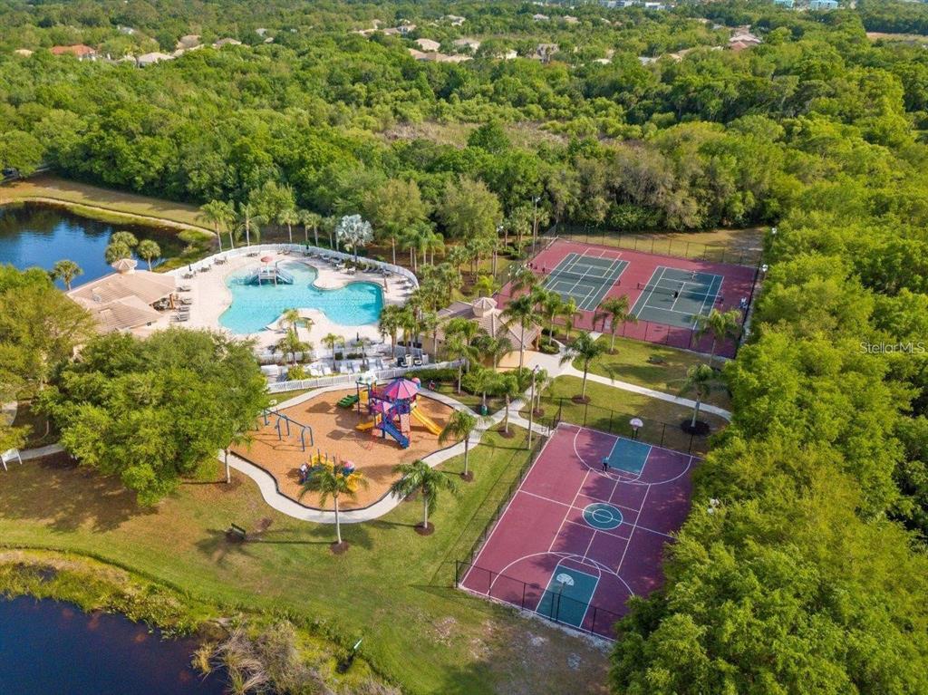 Bradenton, Florida, 34212, United States, 4 Bedrooms Bedrooms, ,3 BathroomsBathrooms,Residential,For Sale,1805204