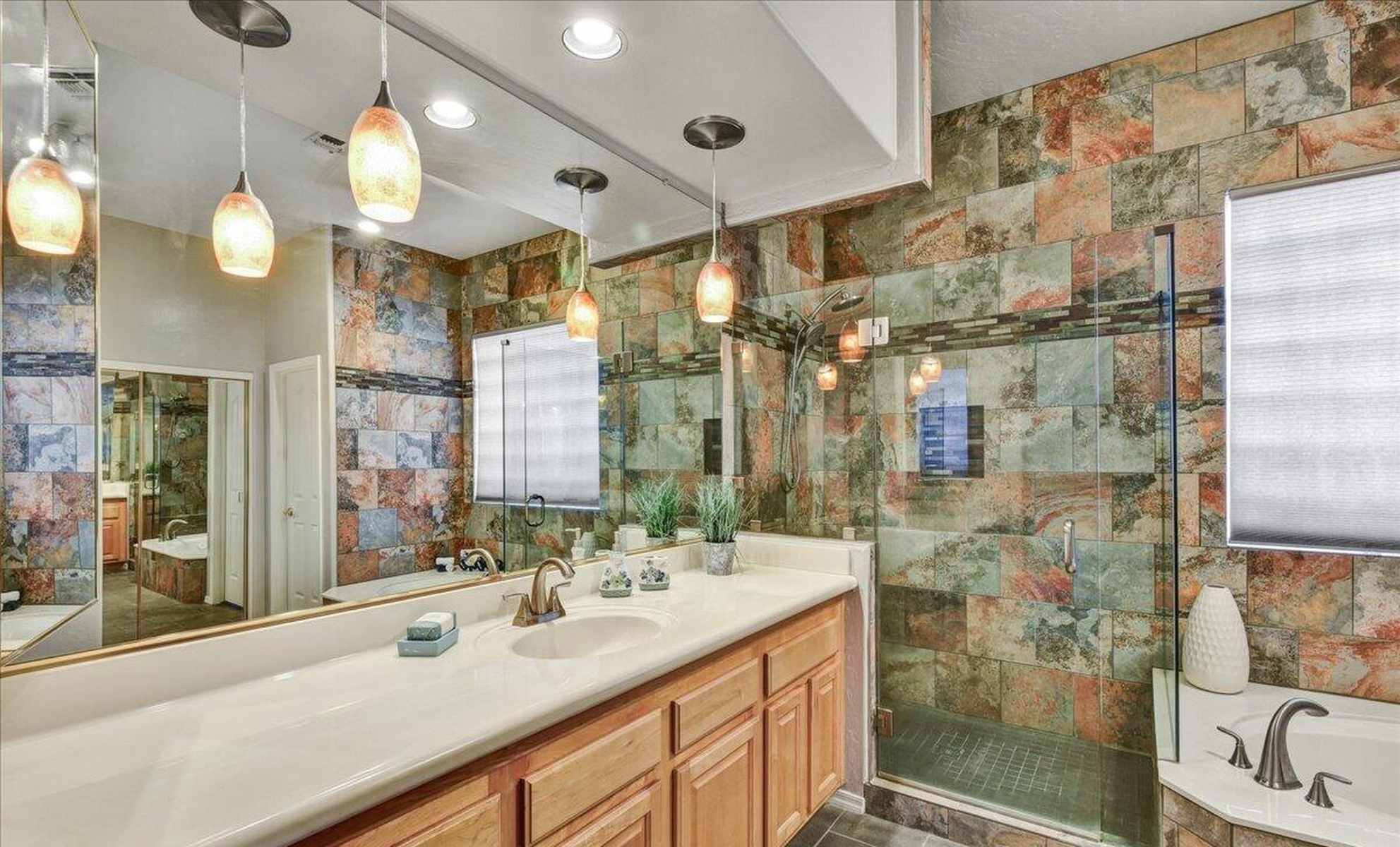 8751 W Sierra Pinta Dr  Peoria, AZ - 物件實景