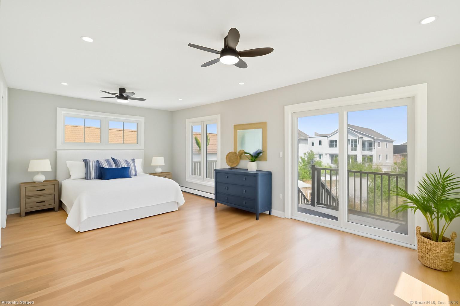 Stratford, Connecticut, 06615, United States, 3 Bedrooms Bedrooms, ,2 BathroomsBathrooms,Residential,For Sale,1940586