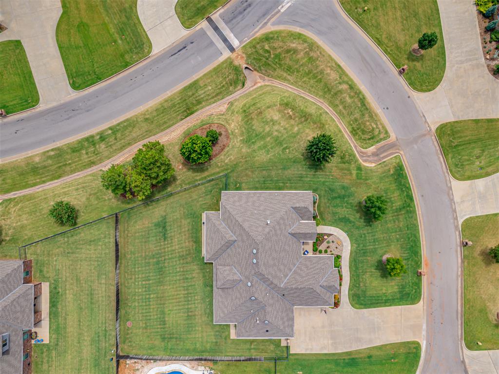 Mustang, Oklahoma, 73064, United States, 4 Bedrooms Bedrooms, ,4 BathroomsBathrooms,Residential,For Sale,1908407
