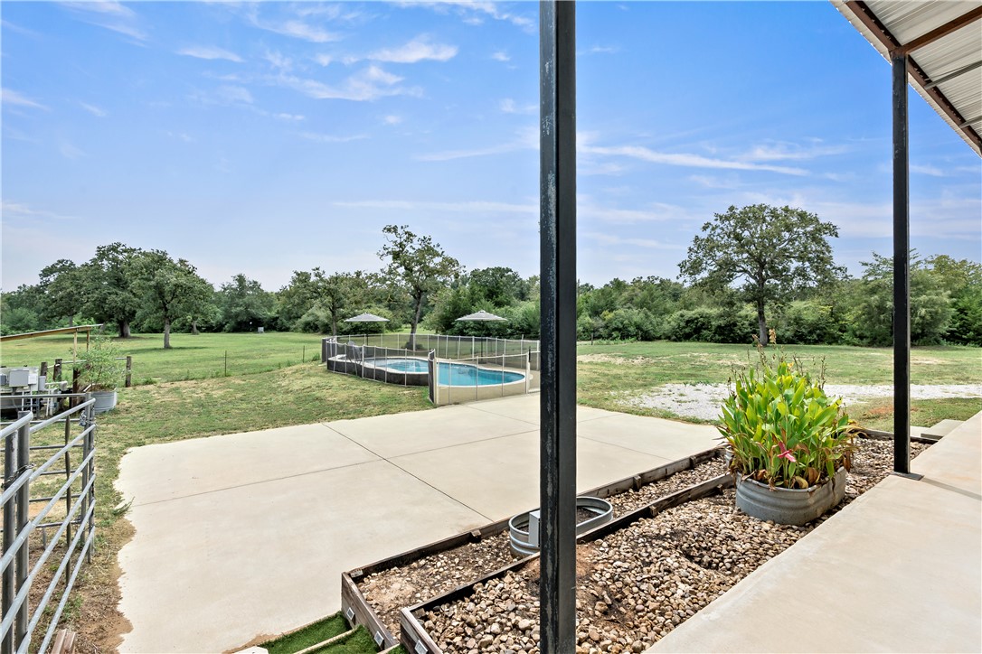 Franklin, Texas, 77856, United States, 2 Bedrooms Bedrooms, ,2 BathroomsBathrooms,Residential,For Sale,1926528