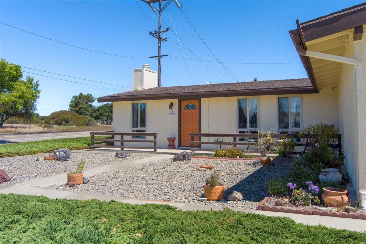 Lompoc, California, 93436, United States, 3 Bedrooms Bedrooms, ,1 BathroomBathrooms,Residential,For Sale,1906815