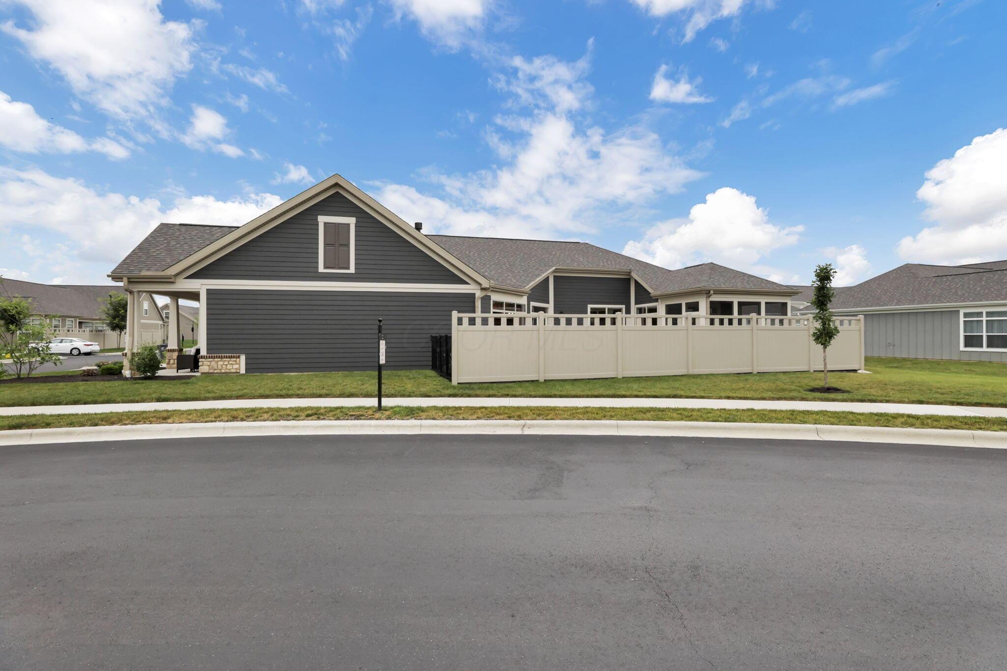 Grove City, Ohio, 43123, United States, 3 Bedrooms Bedrooms, ,2 BathroomsBathrooms,Residential,For Sale,1977701