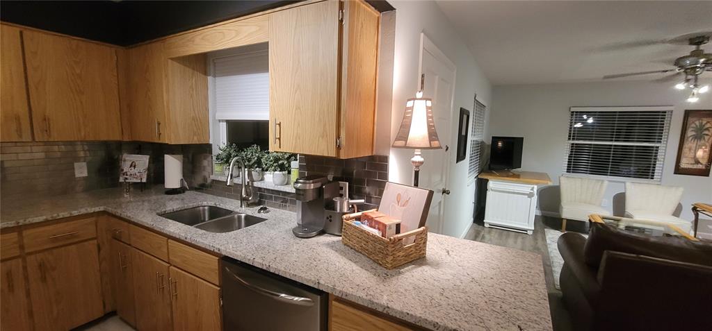 Orlando, Florida, 32806, United States, 3 Bedrooms Bedrooms, ,2 BathroomsBathrooms,Residential,For Sale,1890222