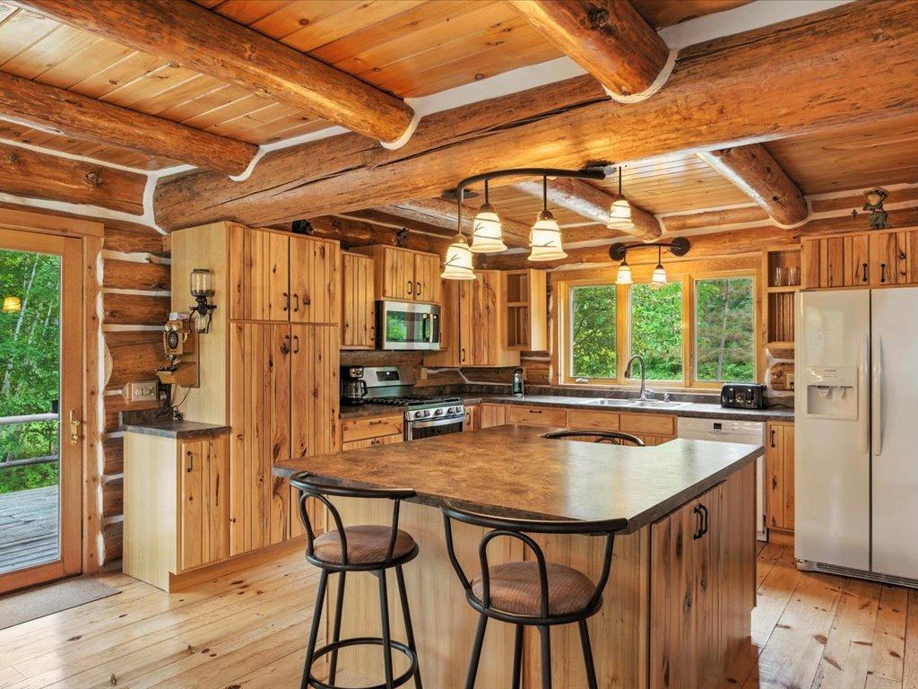 Grand Rapids, Minnesota, 55744, United States, 3 Bedrooms Bedrooms, ,3 BathroomsBathrooms,Residential,For Sale,1885314
