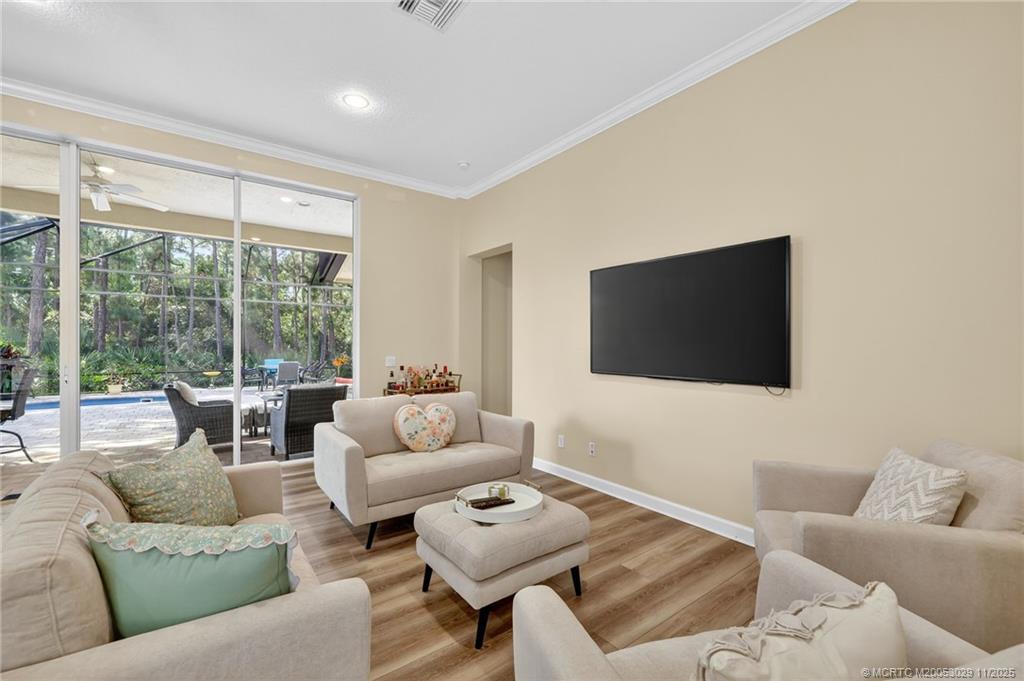 Port St Lucie, Florida, 34986, United States, 3 Bedrooms Bedrooms, ,3 BathroomsBathrooms,Residential,For Sale,1994452