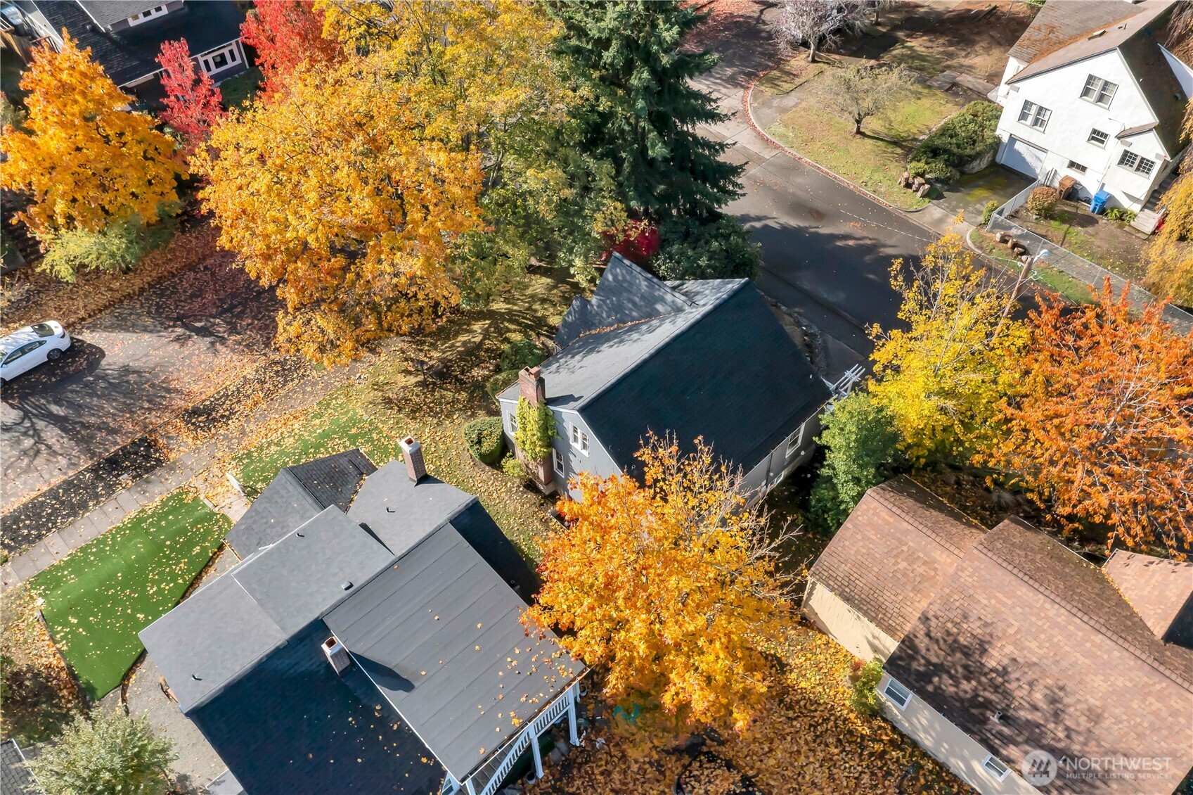 Tacoma, Washington, 98406, United States, 7 Bedrooms Bedrooms, ,2 BathroomsBathrooms,Residential,For Sale,1997085