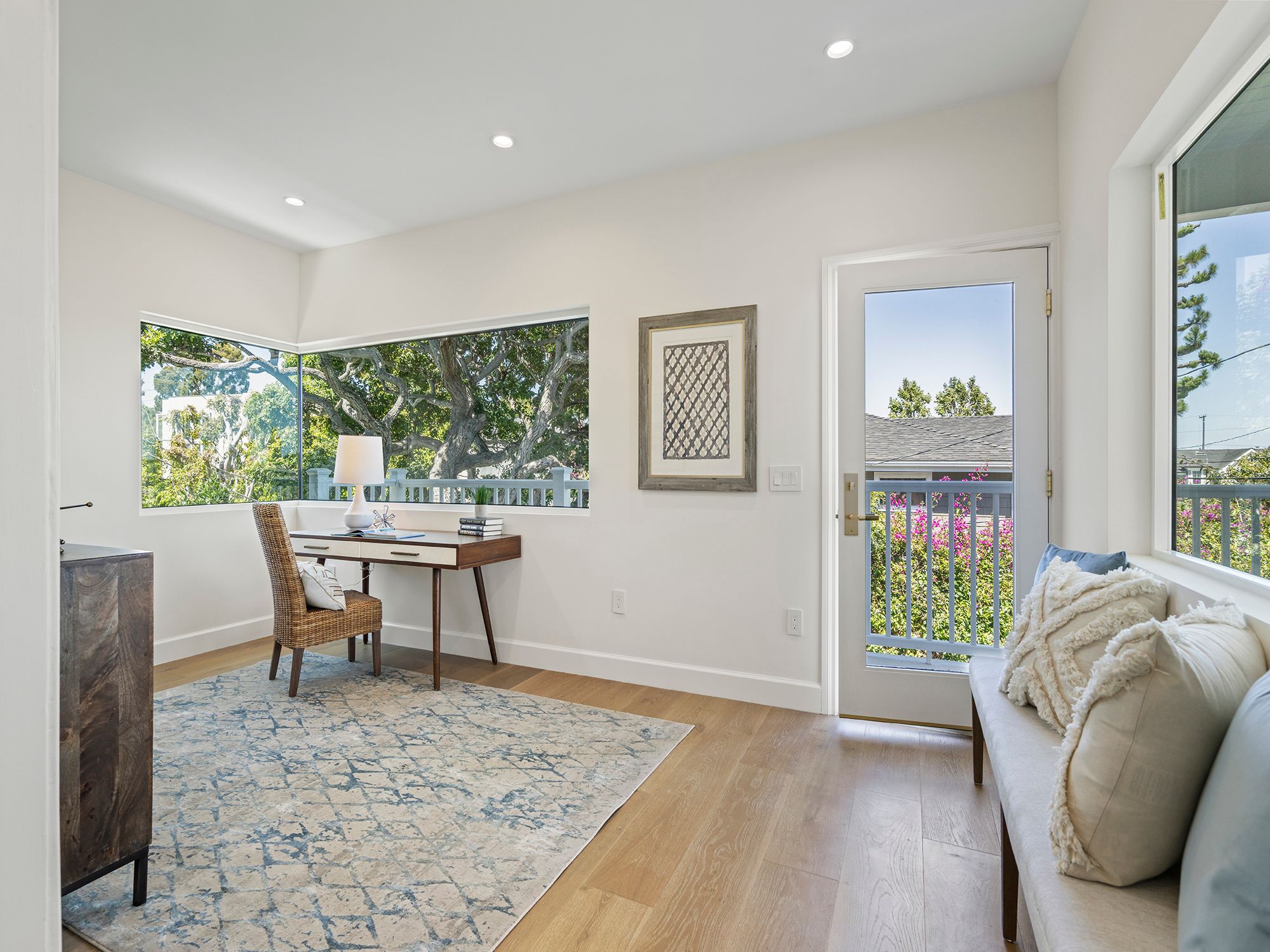  2300 John Street, Manhattan Beach, CA 90266 - 物件實景