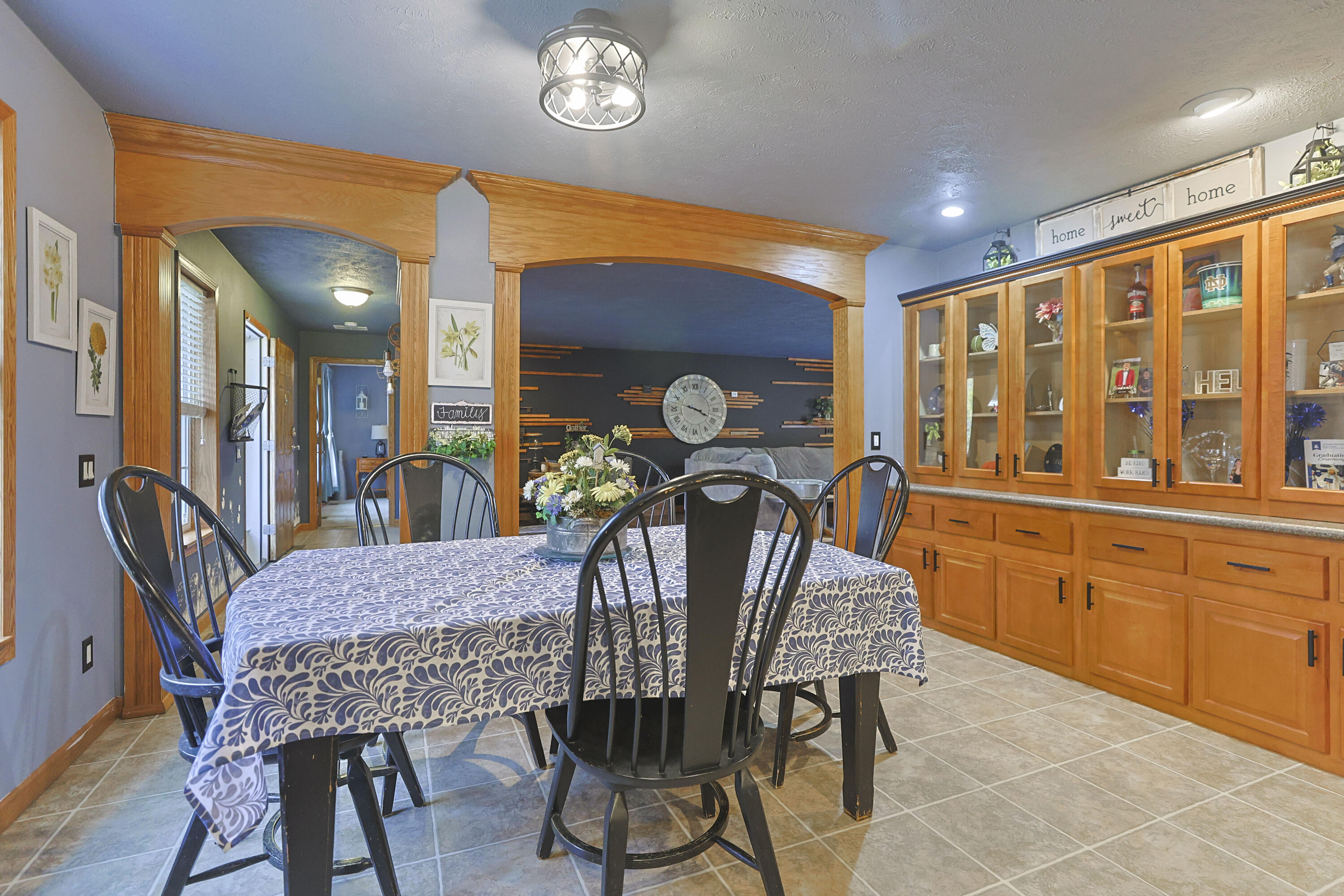 Cassopolis, Michigan, 49031, United States, 3 Bedrooms Bedrooms, ,2 BathroomsBathrooms,Residential,For Sale,1987063