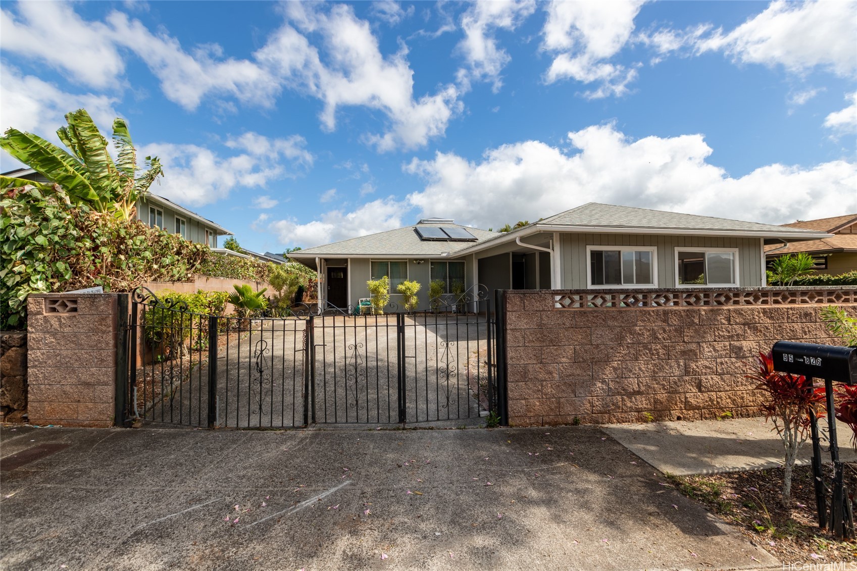 Mililani, Hawaii, 96789, United States, 4 Bedrooms Bedrooms, ,2 BathroomsBathrooms,Residential,For Sale,1949626