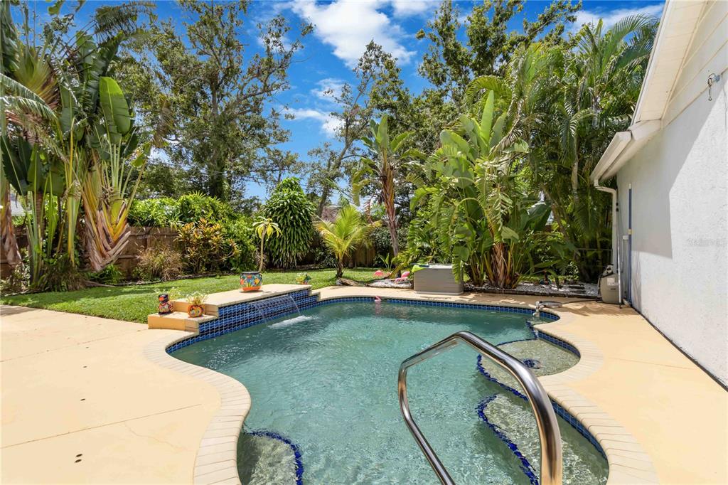 Sarasota, Florida, 34241, United States, 4 Bedrooms Bedrooms, ,2 BathroomsBathrooms,Residential,For Sale,1987763