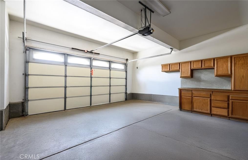 Riverside, California, 92501, United States, 5 Bedrooms Bedrooms, ,3 BathroomsBathrooms,Residential,For Sale,2003384