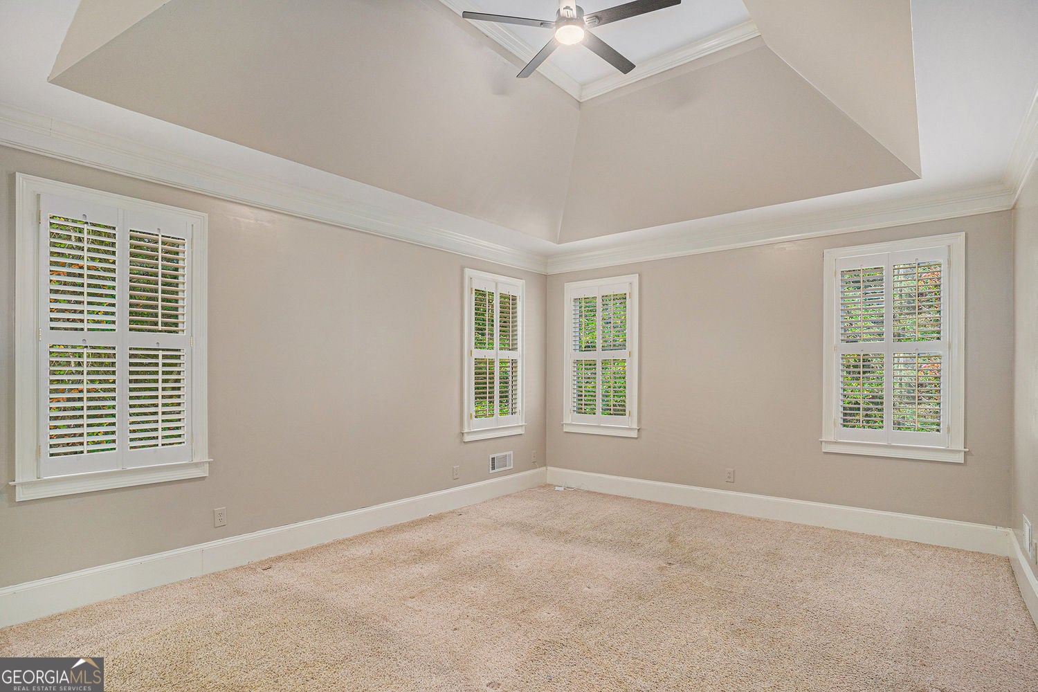 Covington, Georgia, 30014, United States, 5 Bedrooms Bedrooms, ,5 BathroomsBathrooms,Residential,For Sale,1953345