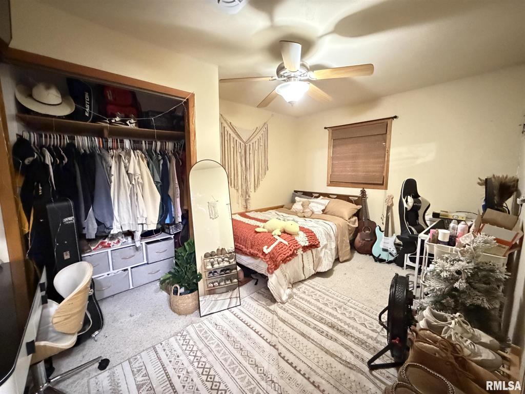 Abingdon, Illinois, 61410, United States, 3 Bedrooms Bedrooms, ,2 BathroomsBathrooms,Residential,For Sale,1976226