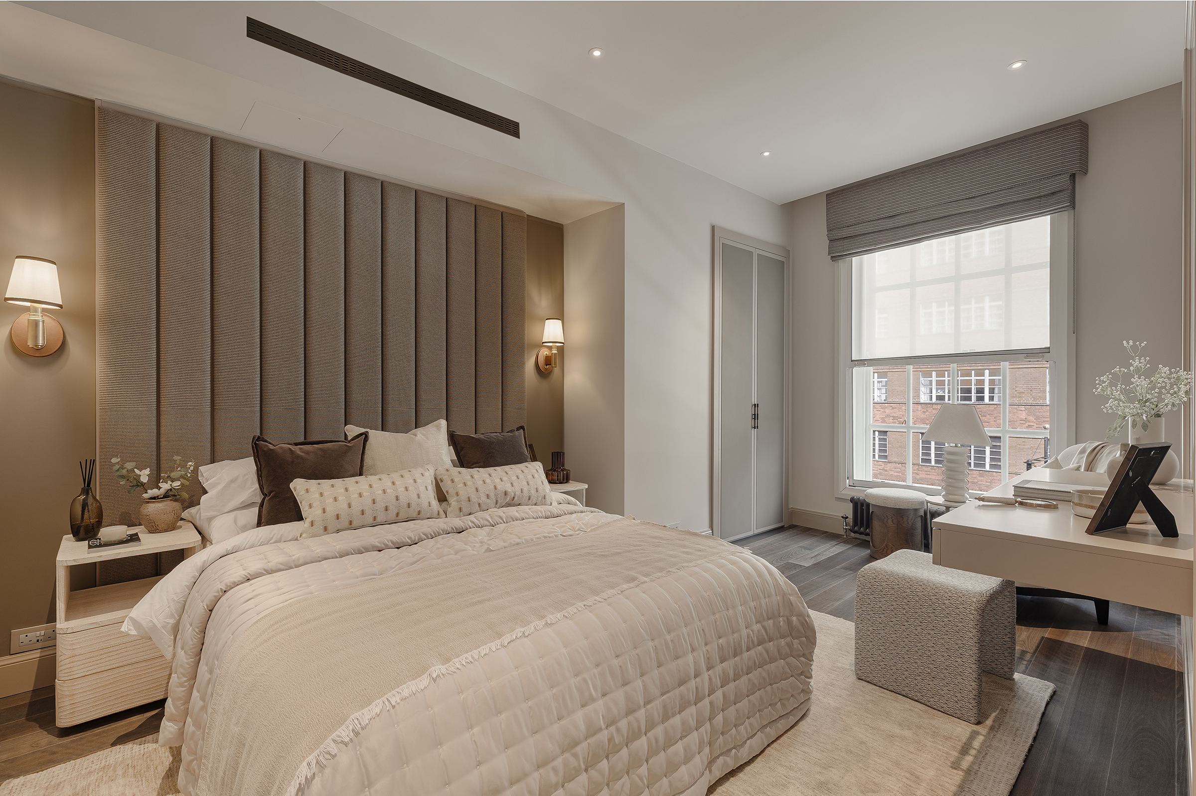  Turnkey Three-Bedroom Apartment in Mayfair - 物件實景