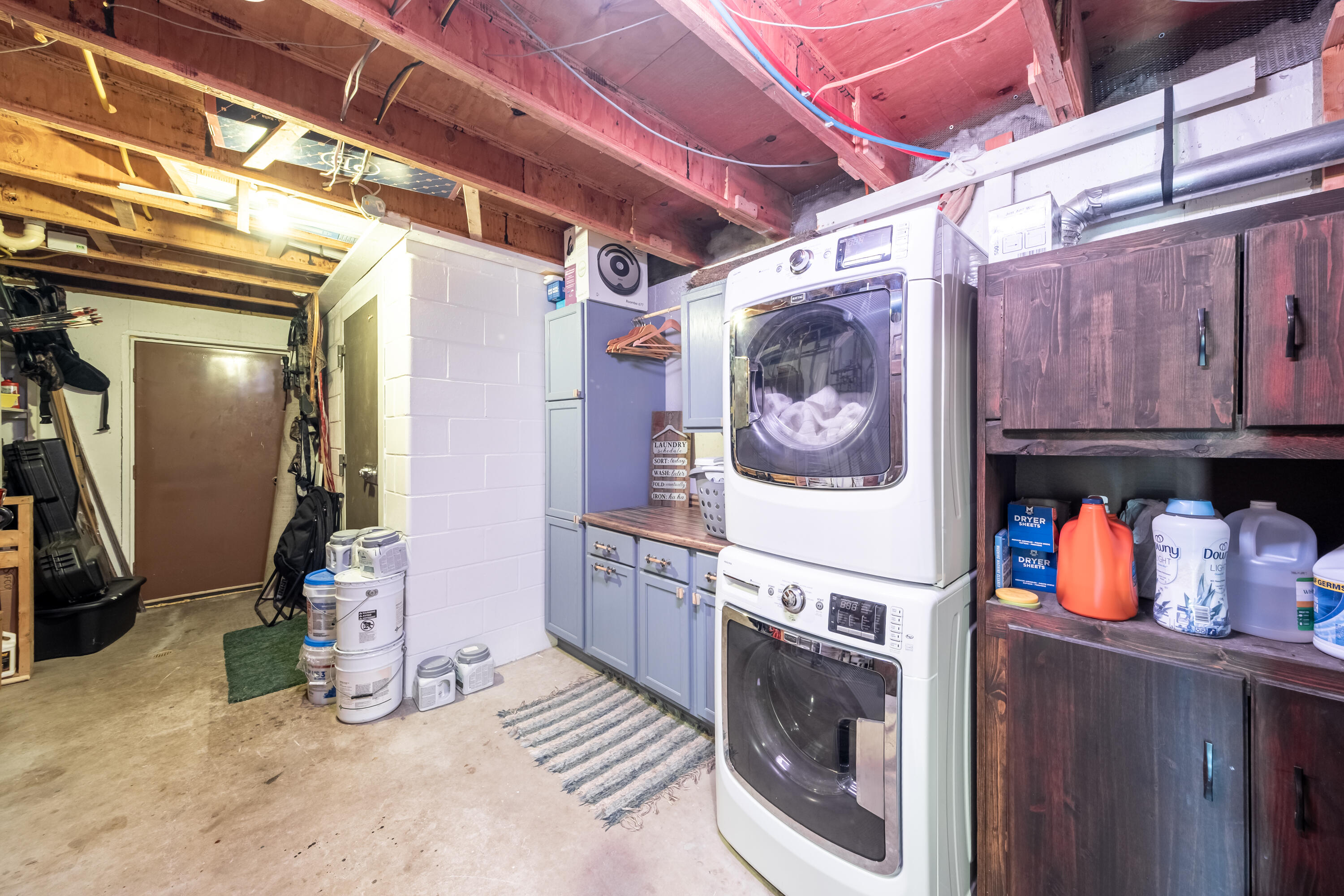 Big Rapids, Michigan, 49307, United States, 3 Bedrooms Bedrooms, ,2 BathroomsBathrooms,Residential,For Sale,1951282