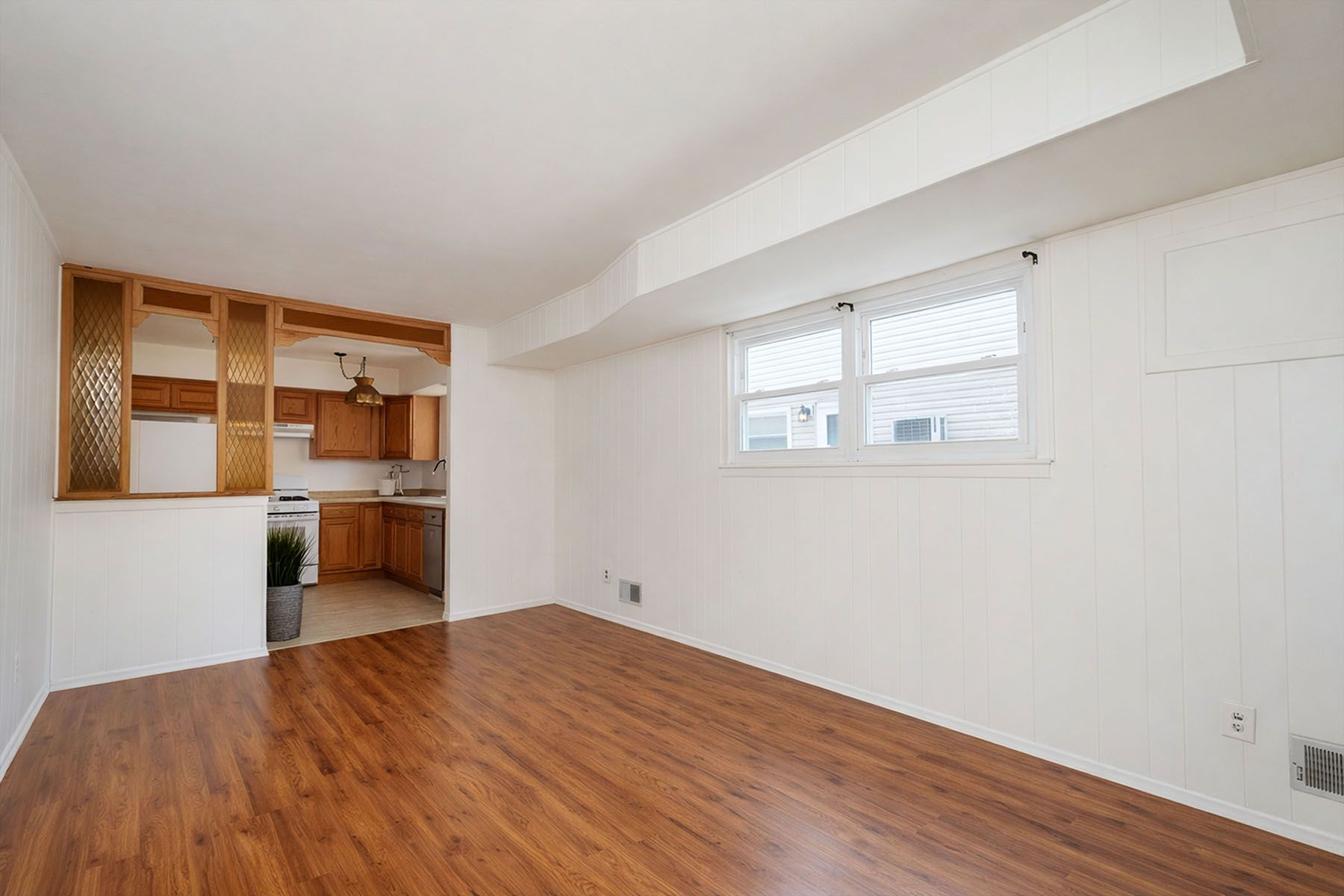  58 Kingsbridge Avenue, Bulls Head, NY 10314 - 物件實景