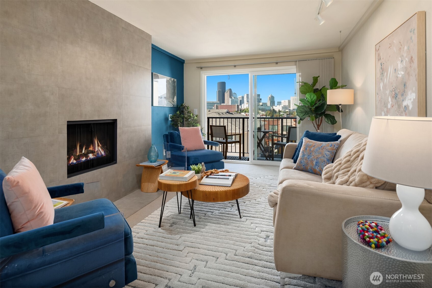 Seattle, Washington, 98122, United States, 2 Bedrooms Bedrooms, ,1 BathroomBathrooms,Residential,For Sale,1955628