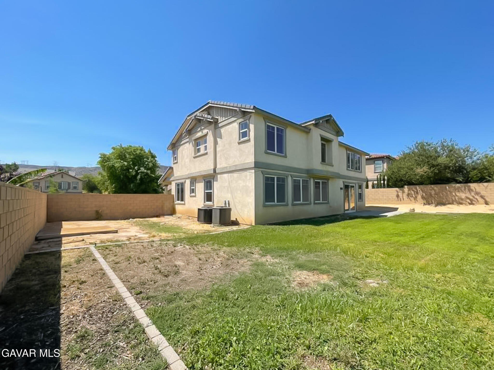 Palmdale, California, 93551, United States, 5 Bedrooms Bedrooms, ,3 BathroomsBathrooms,Residential,For Sale,1976435