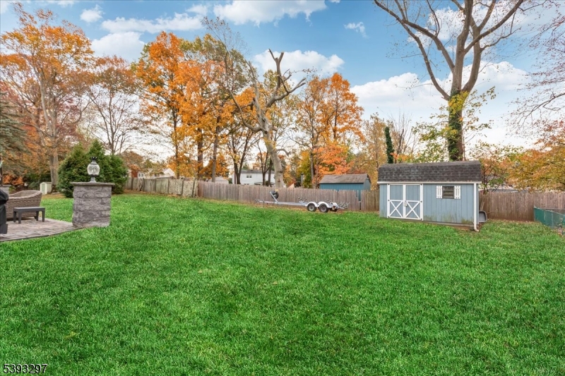 Edison Twp., New Jersey, 08820, United States, 5 Bedrooms Bedrooms, ,4 BathroomsBathrooms,Residential,For Sale,1989591