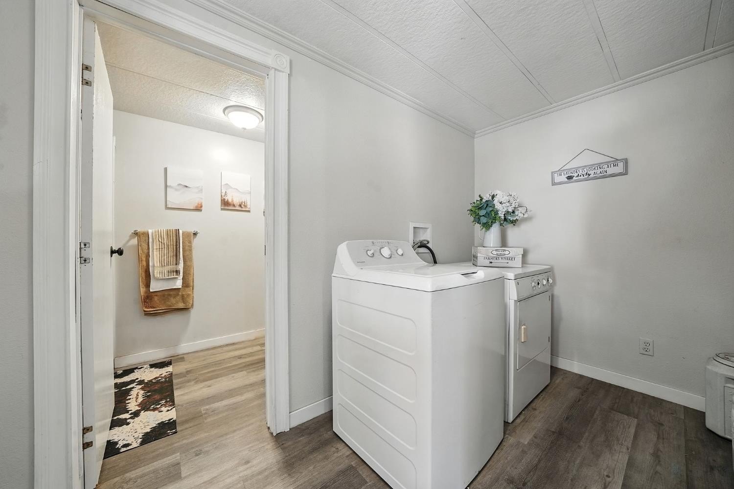 Valley Springs, California, 95252, United States, 3 Bedrooms Bedrooms, ,2 BathroomsBathrooms,Residential,For Sale,1979453