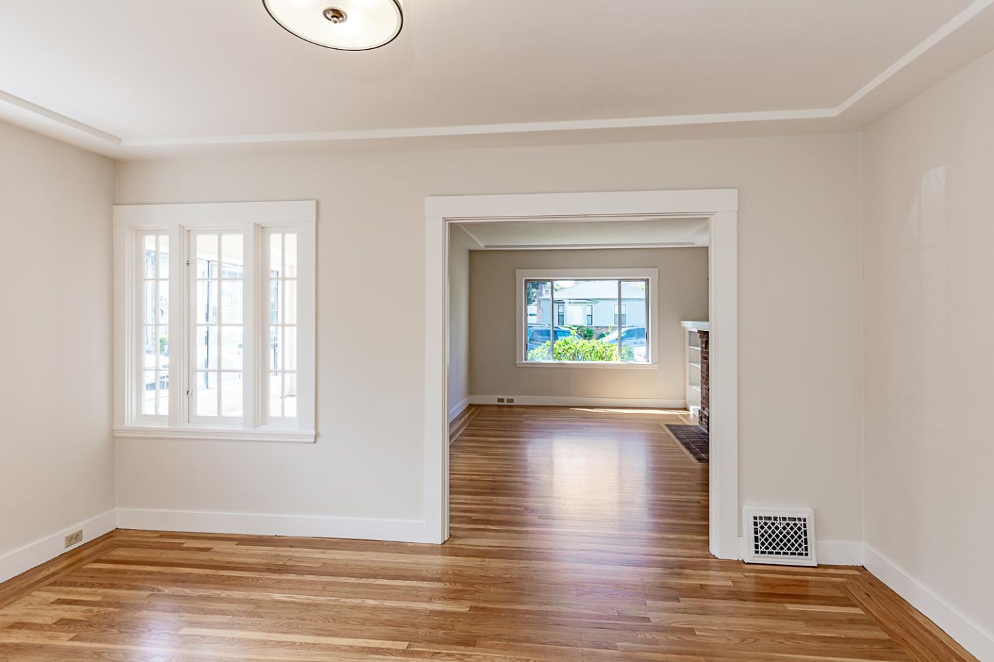 San Mateo, California, 94401, United States, ,Residential,For Sale,1955315