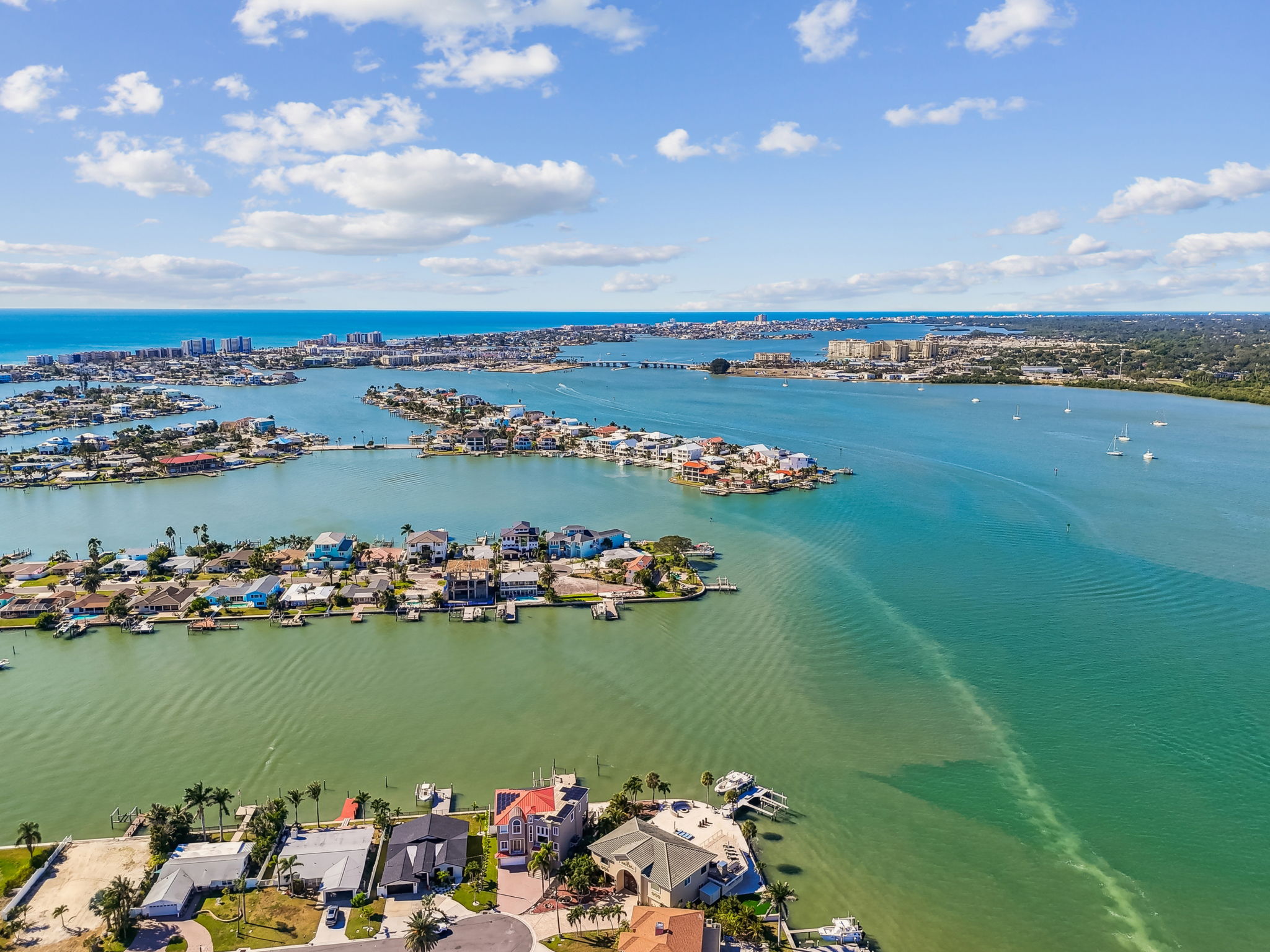 Madeira Beach, Florida, 33708, United States, 6 Bedrooms Bedrooms, ,6 BathroomsBathrooms,Residential,For Sale,1975666